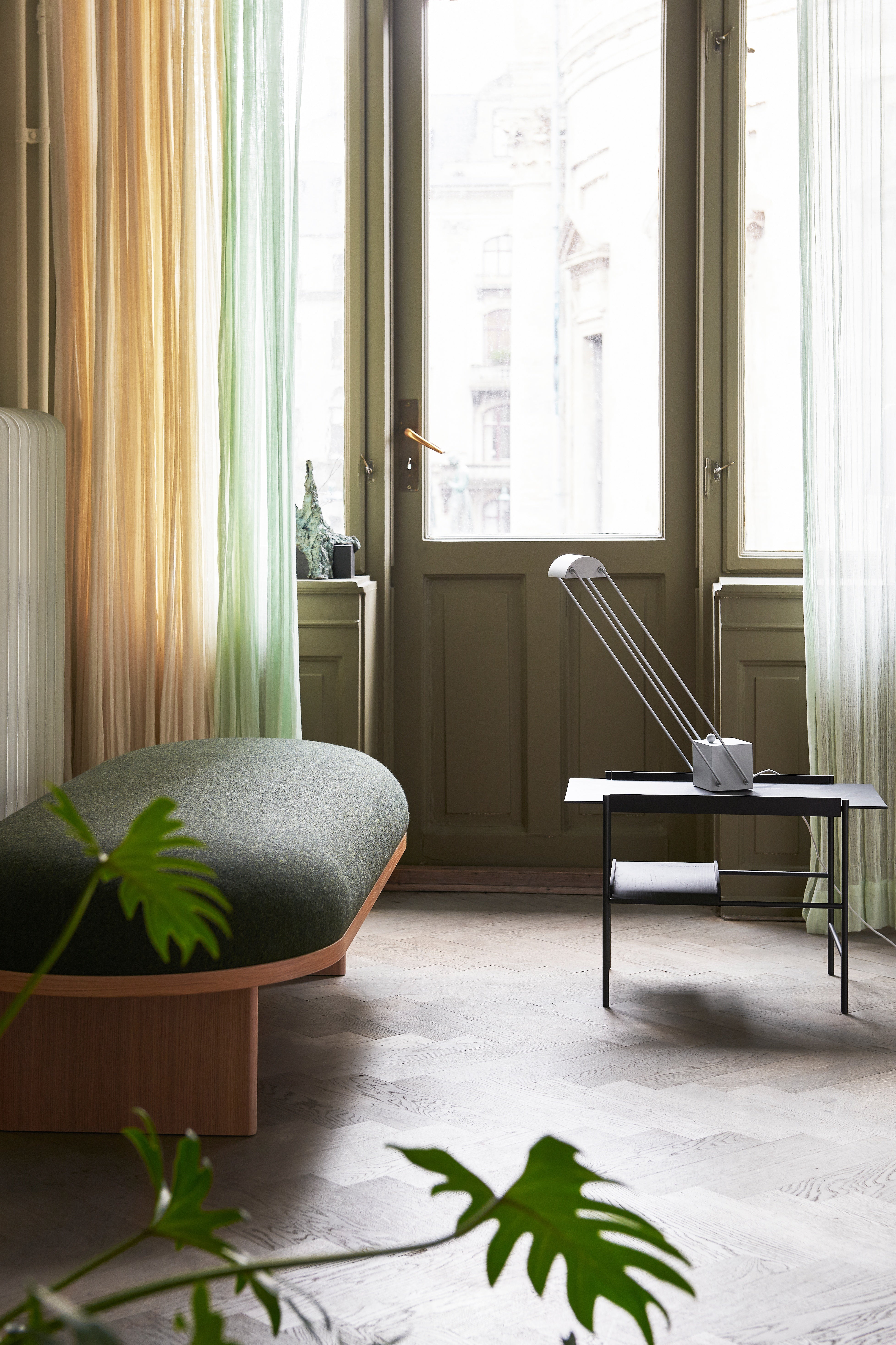 Stolní lampa TOKIO šedá