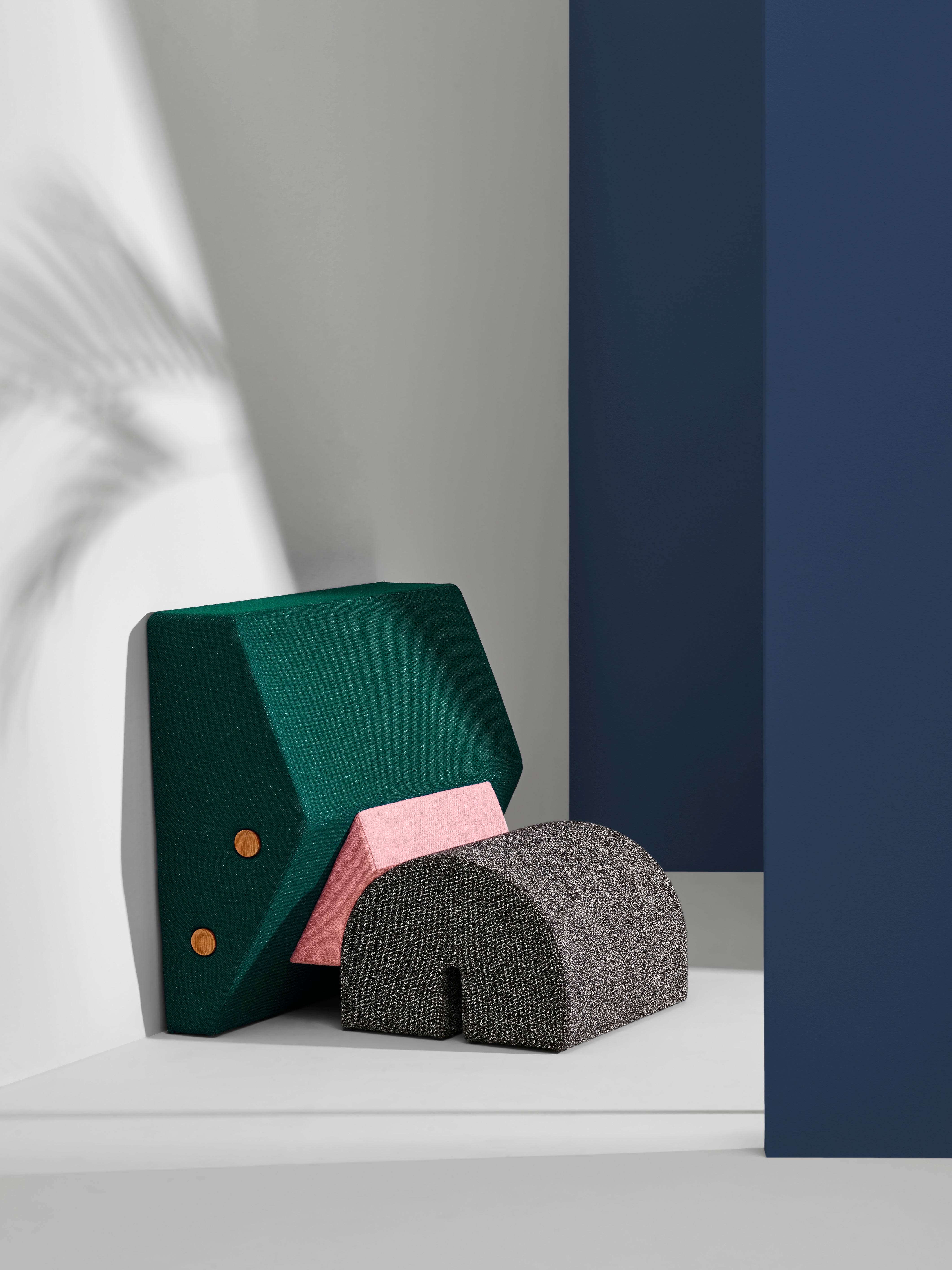 Křeslo KEYSTONE zelené s růžovou a šedou