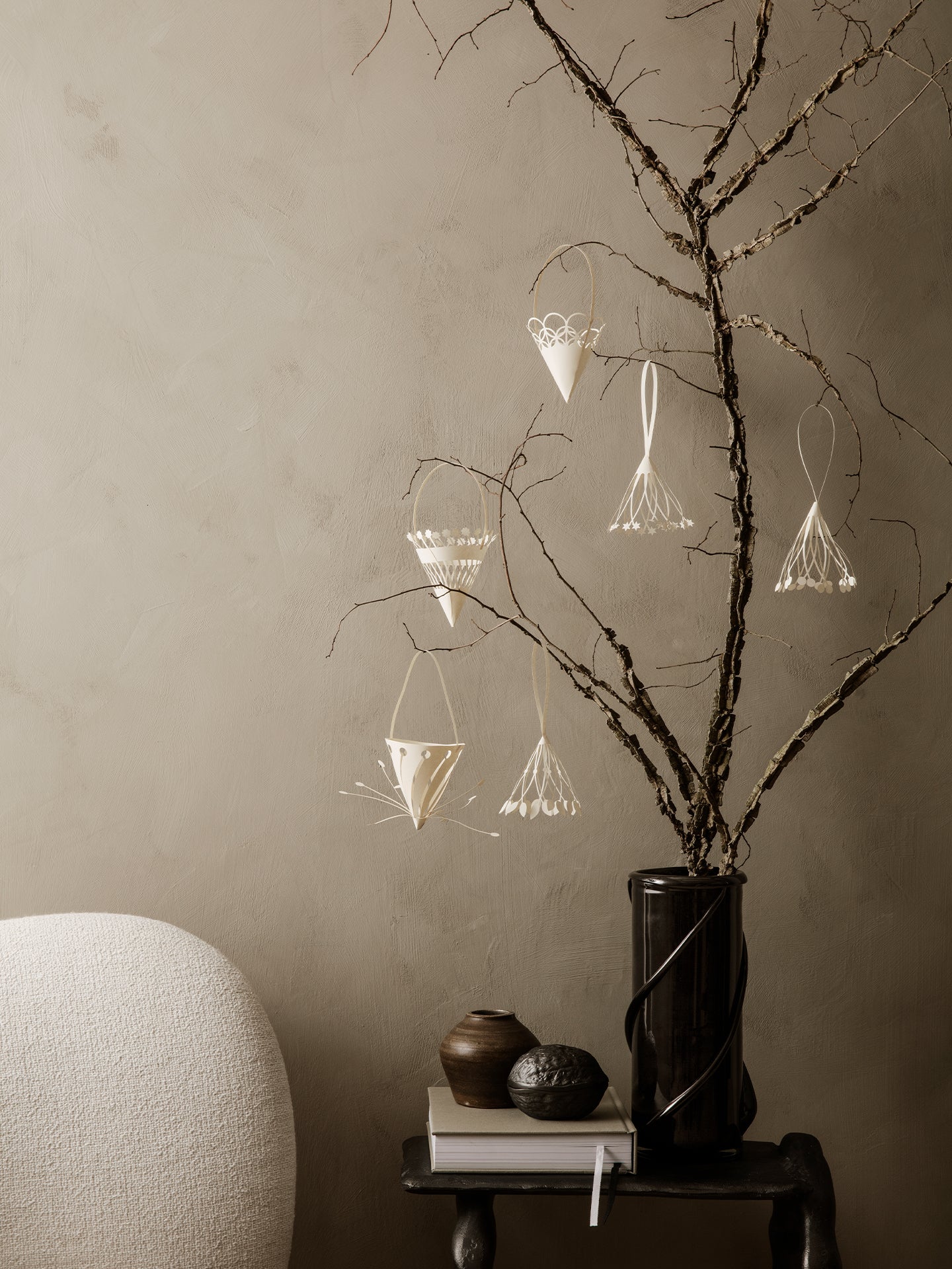 Christmas Tree Decoration Set CHRISTMAS PAPER CONES white