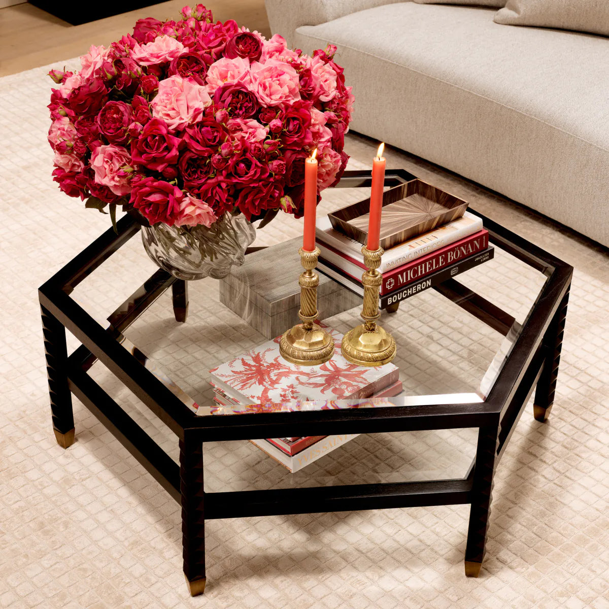 Konferenční stolek CORNELIUS se skleněnou deskou a černým podstavcem