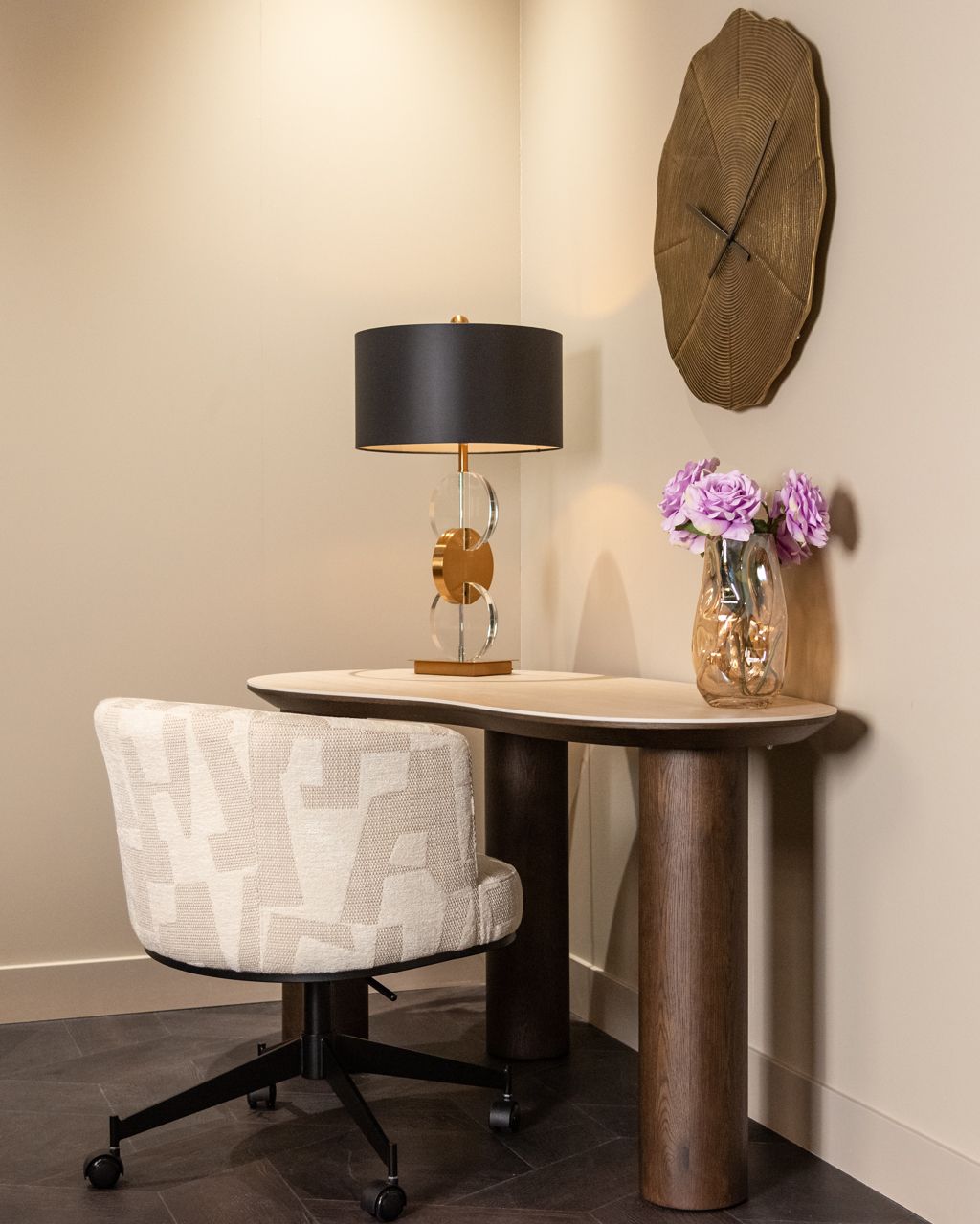 RITZ desk with beige top and dark brown base