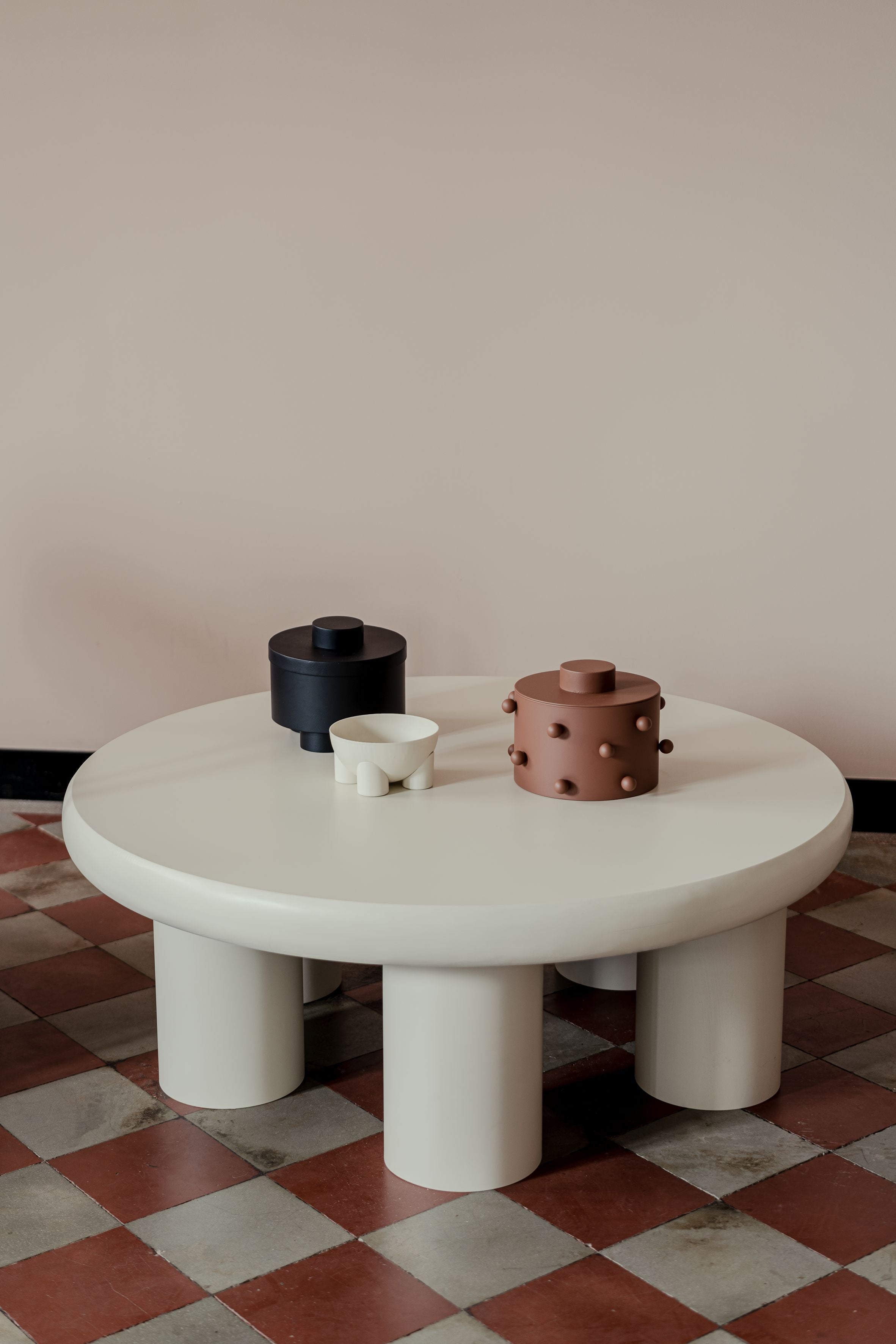 Konferenční stolek ZAIRA dřevěný s kovovým povrchem