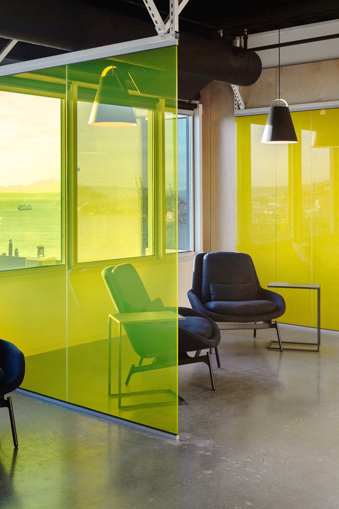 Závěsné svítidlo ABOVE černé