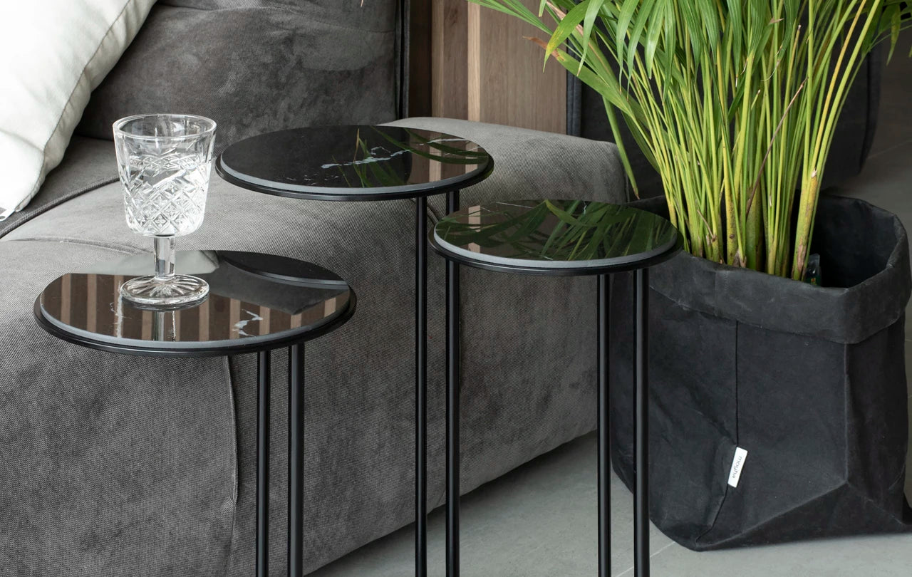 Stolik kawowy MINEVA spiek kwarcowy Negro Rosanero    Eye on Design