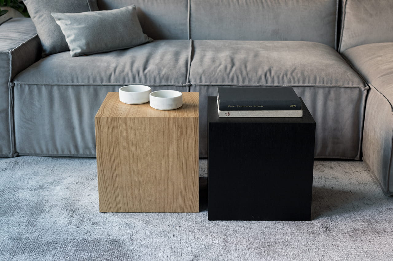 Stolik kawowy KUB czarny fornir dębowy