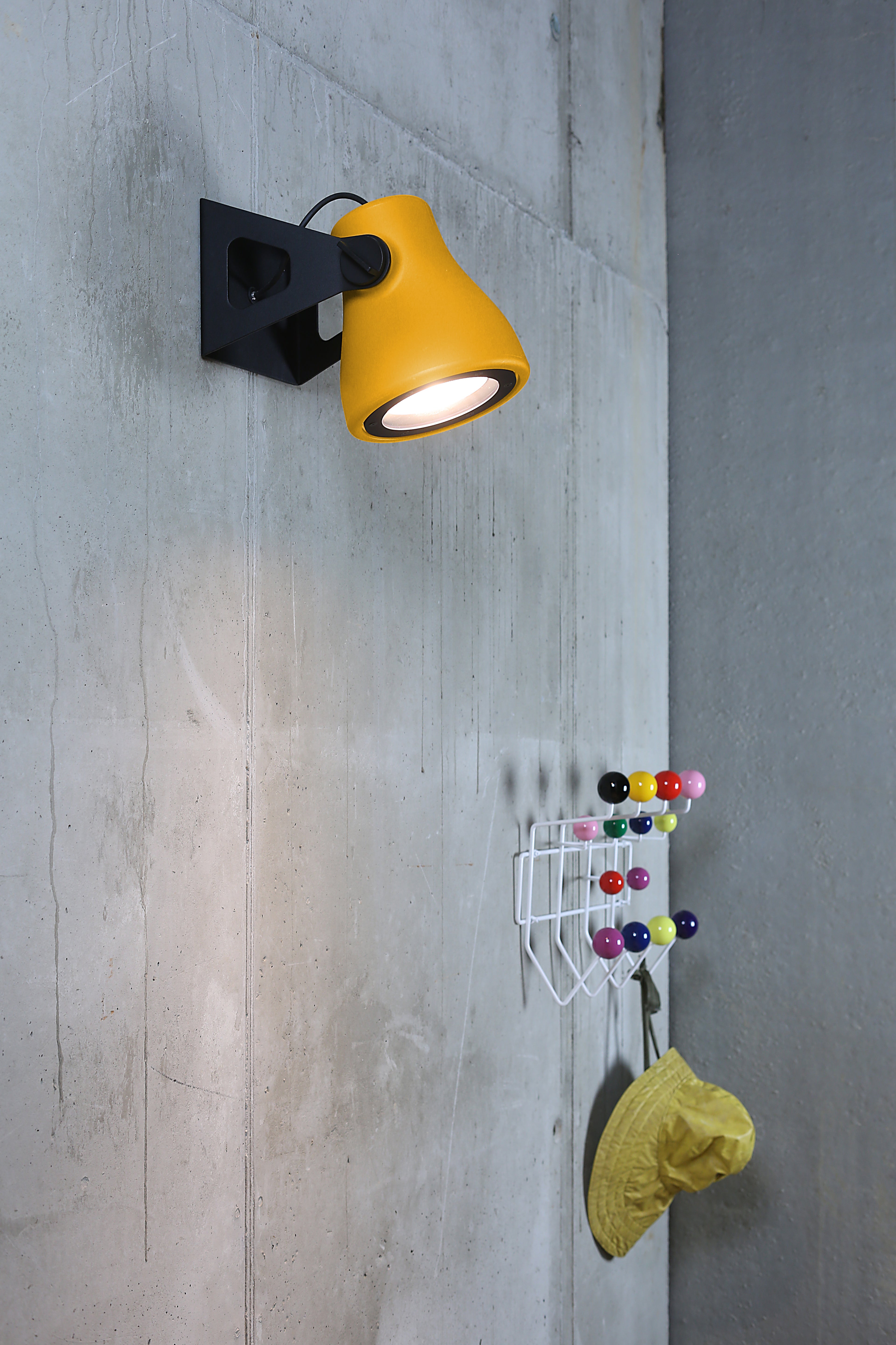 Lampa ścienna zewnętrzna FROG niebieski