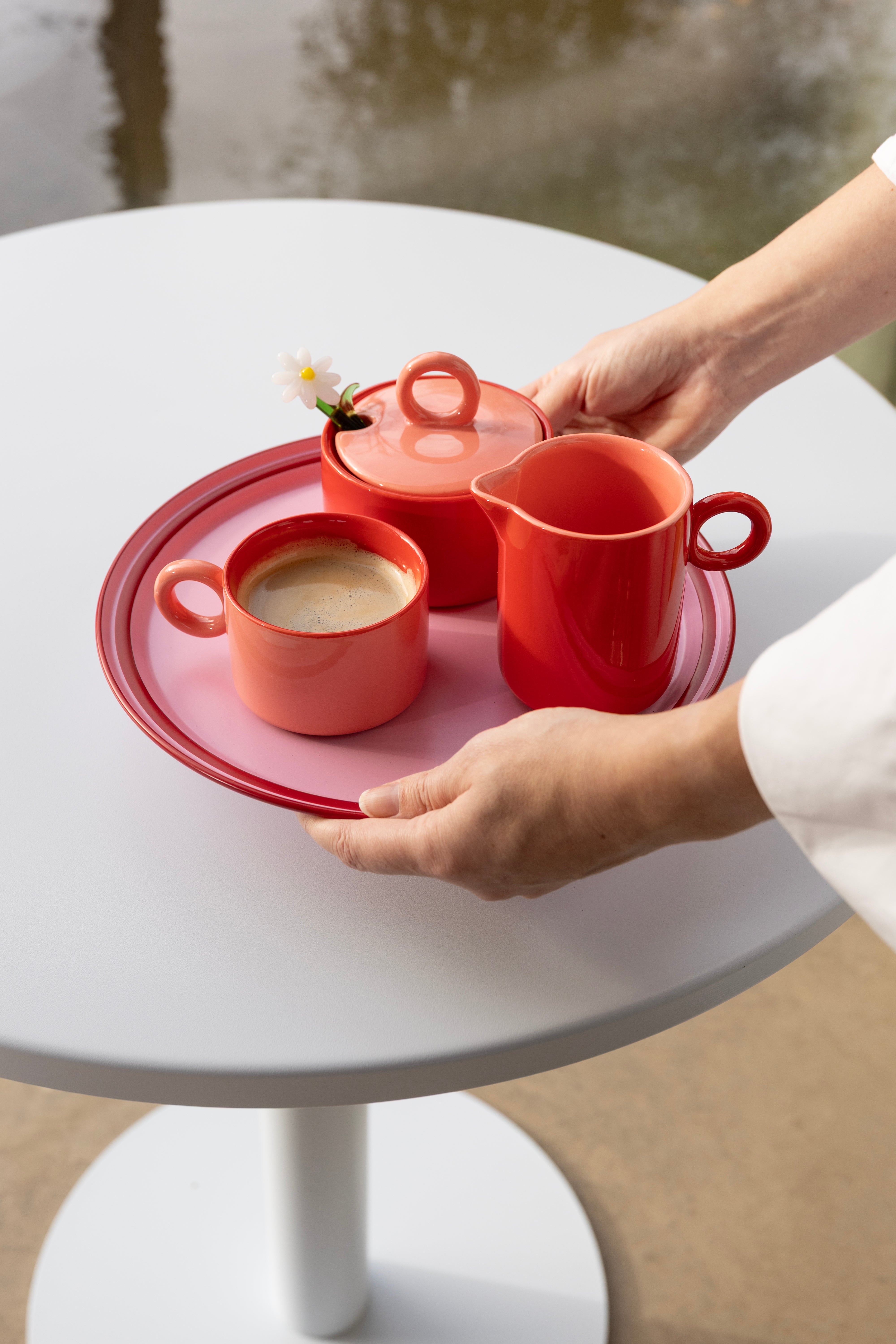 Růžový tác VANO s červenou