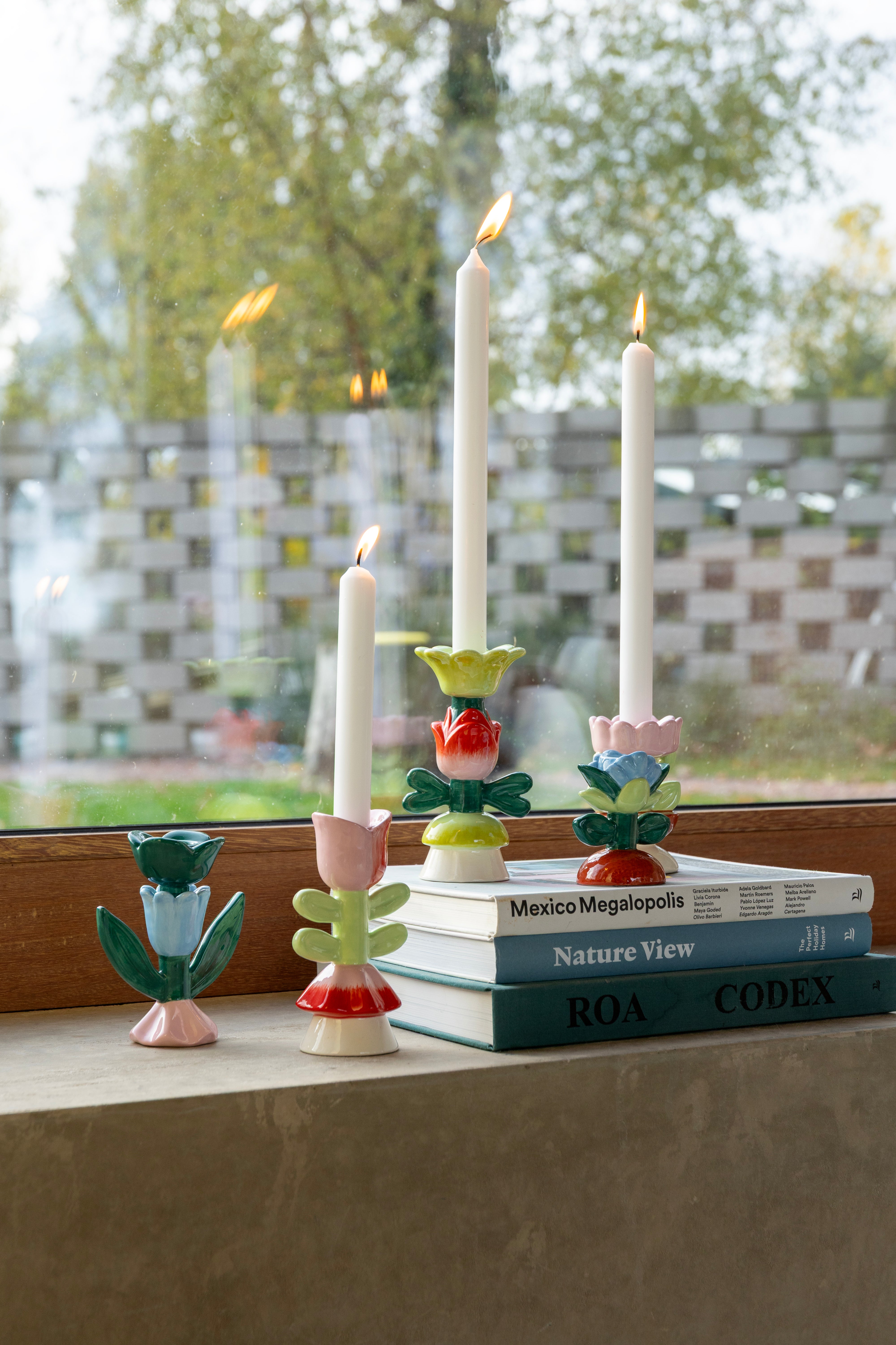 Svícen BLUME zelený s červenou a růžovou