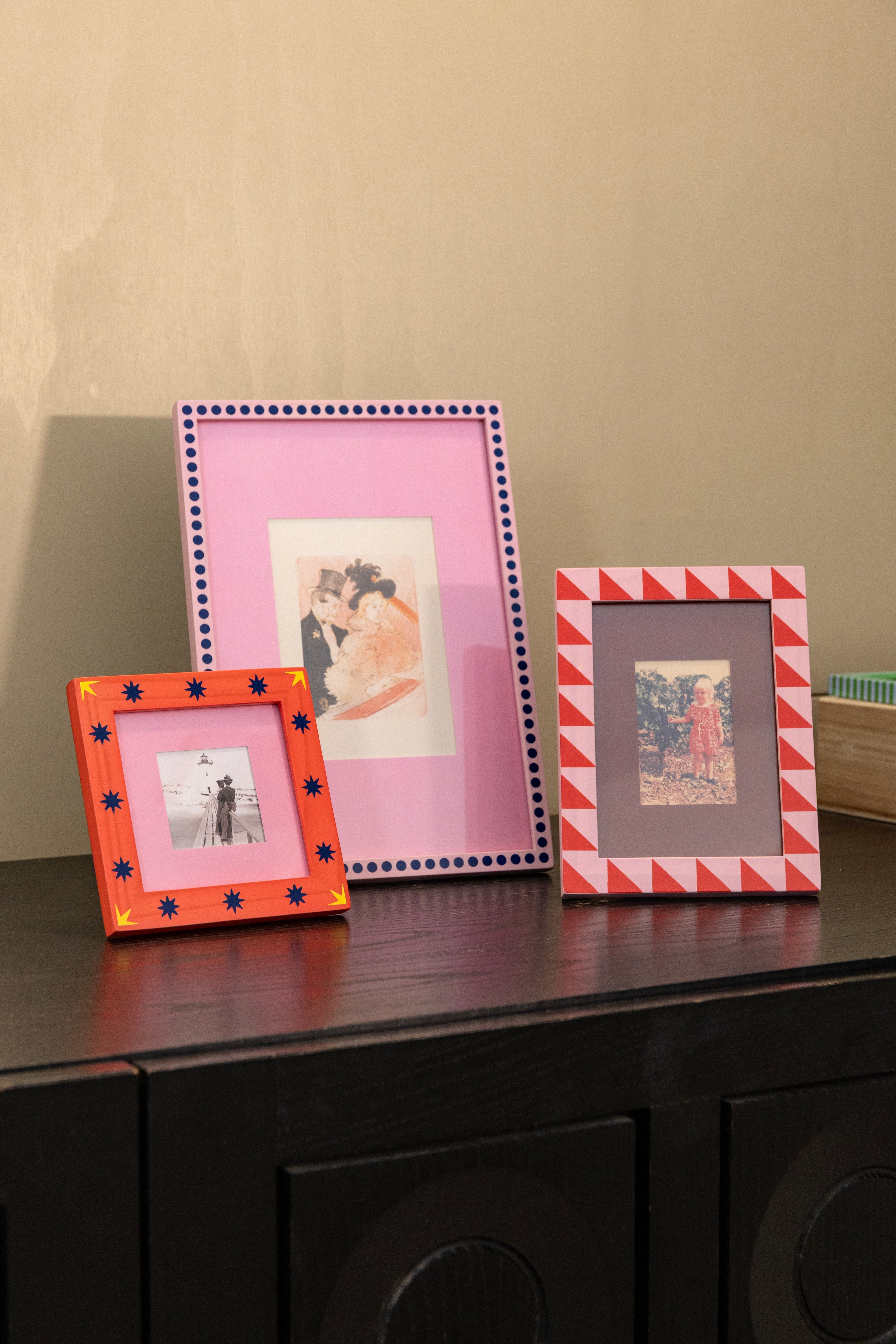 PATCH photo frame pink with red and brown