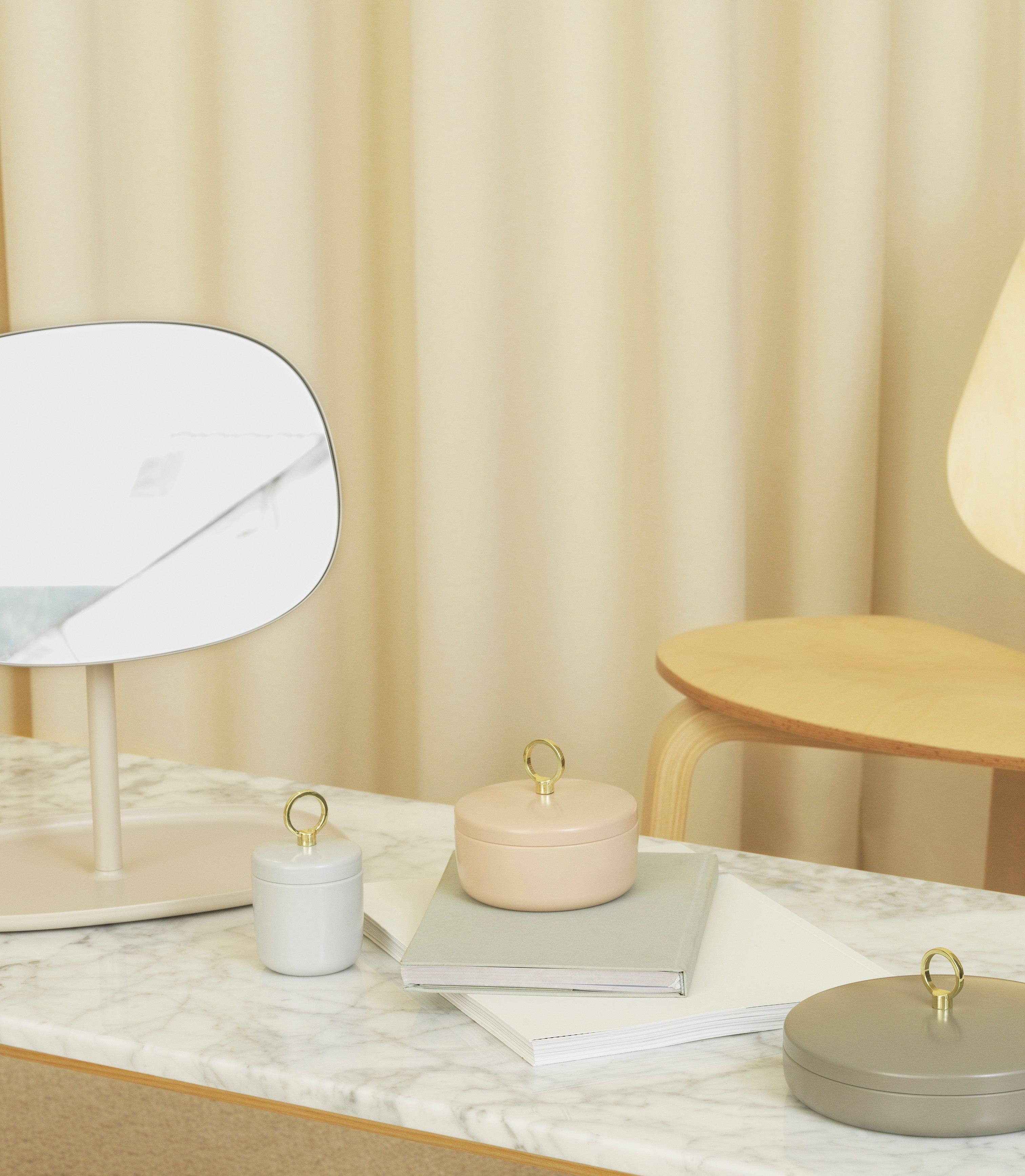 FLIP Sand Mirror with Stand