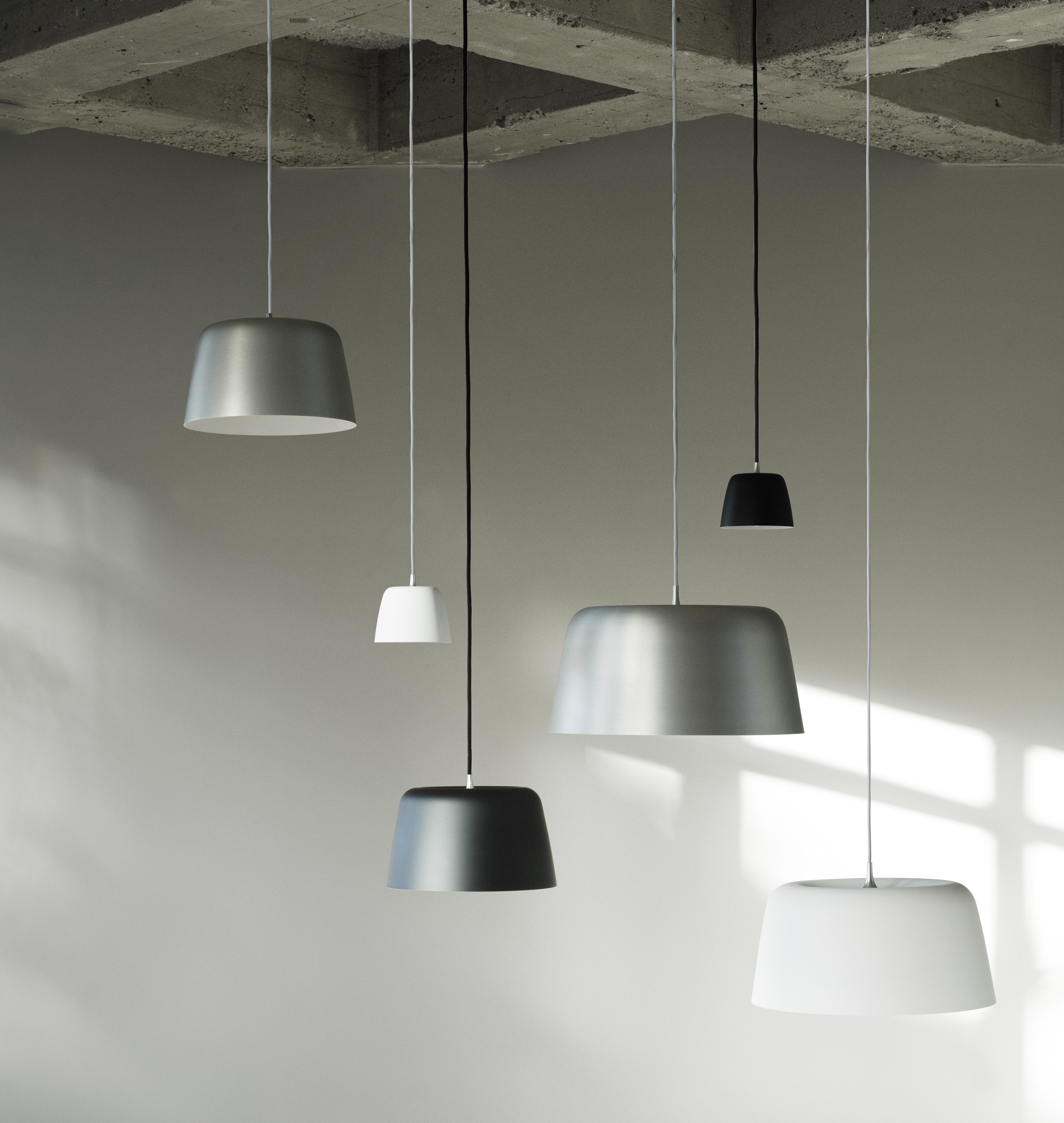TUB black pendant lamp