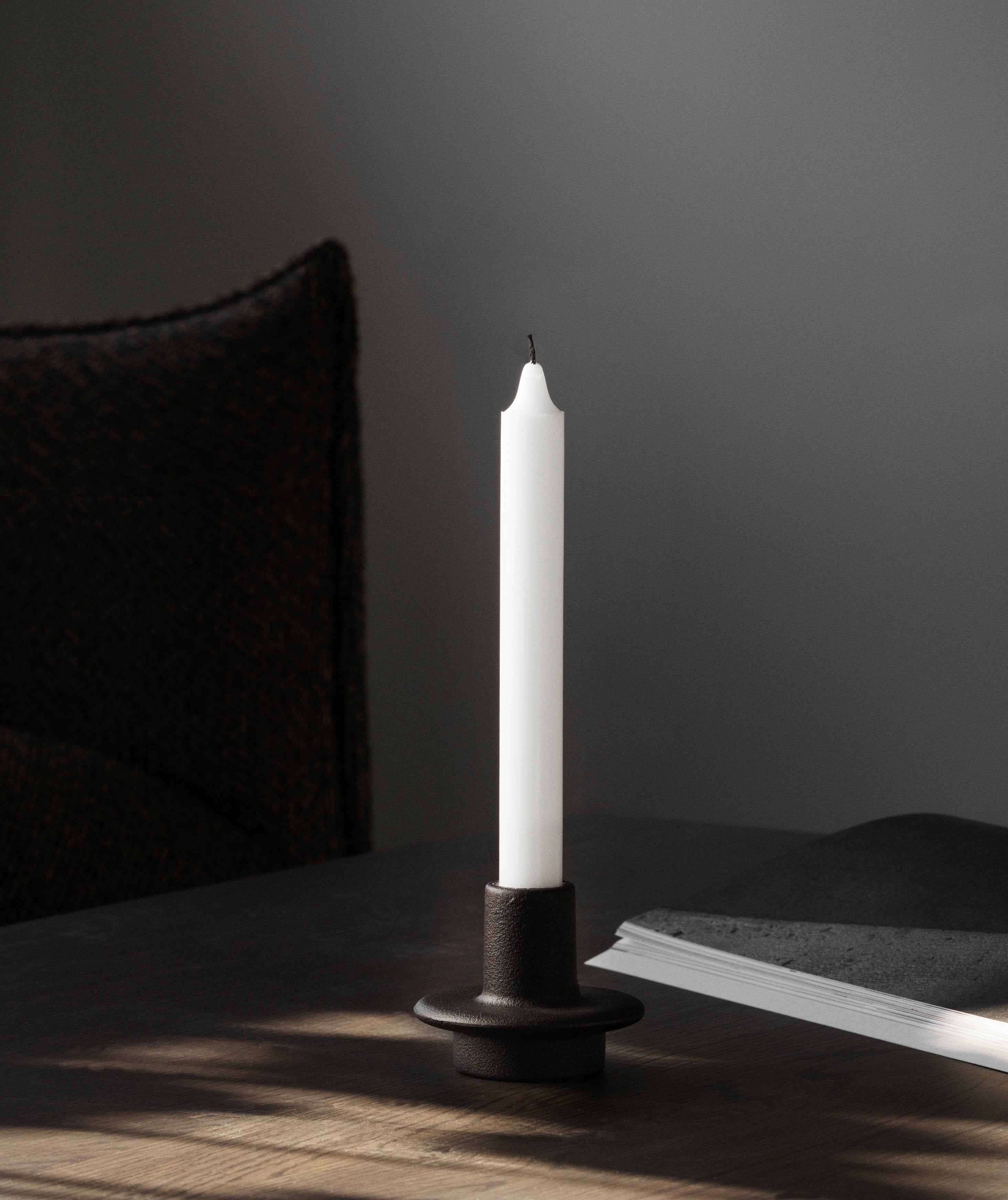HEIMA CANDLESTICK black cast iron