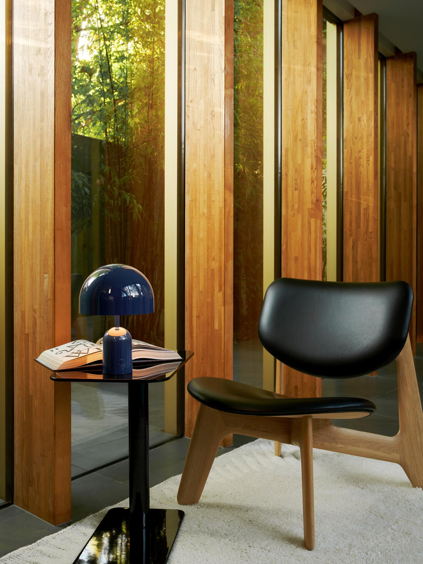 Přenosná stolní lampa BELL modrá