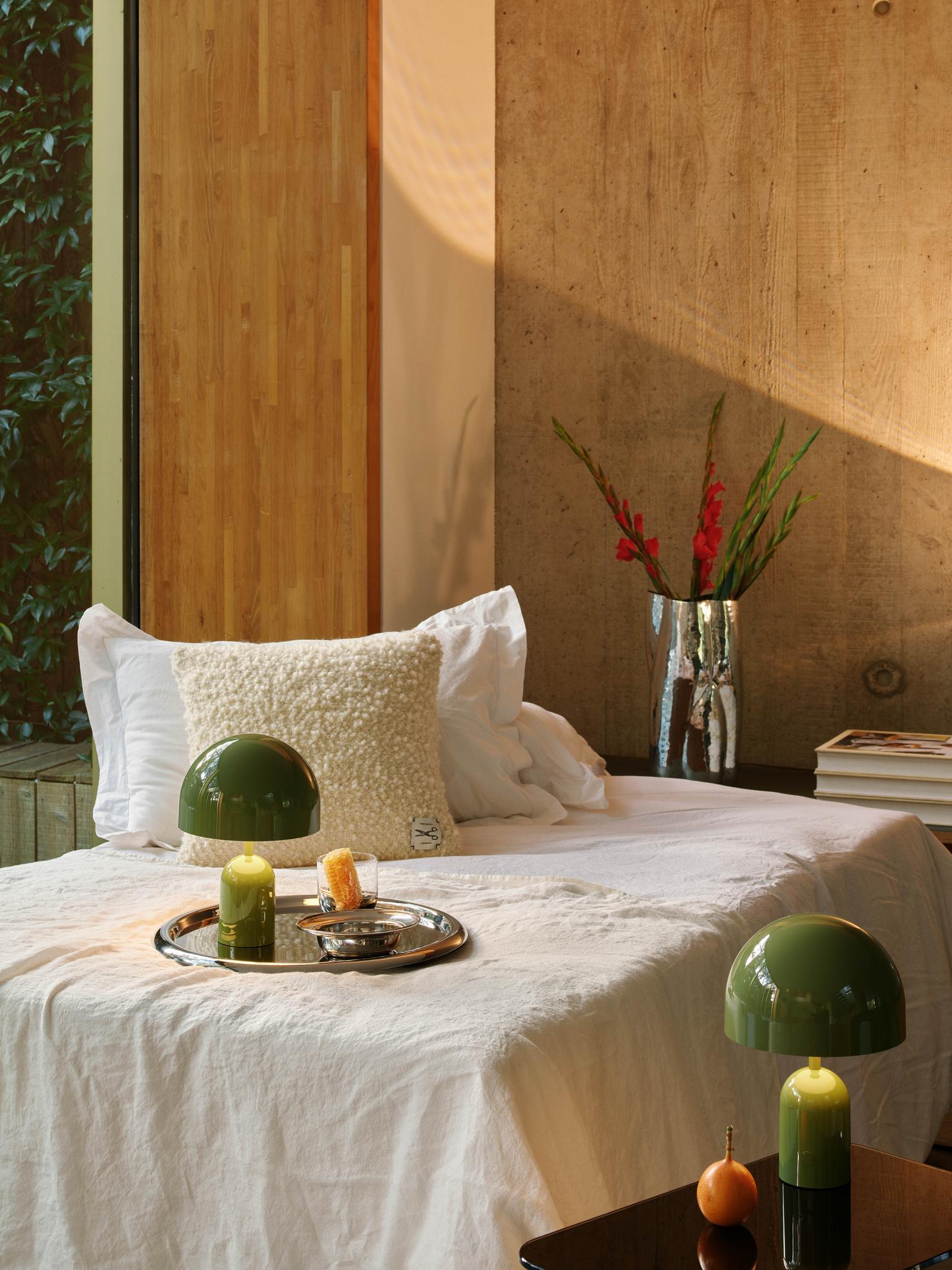 Lampa stołowa przenośna BELL zielony