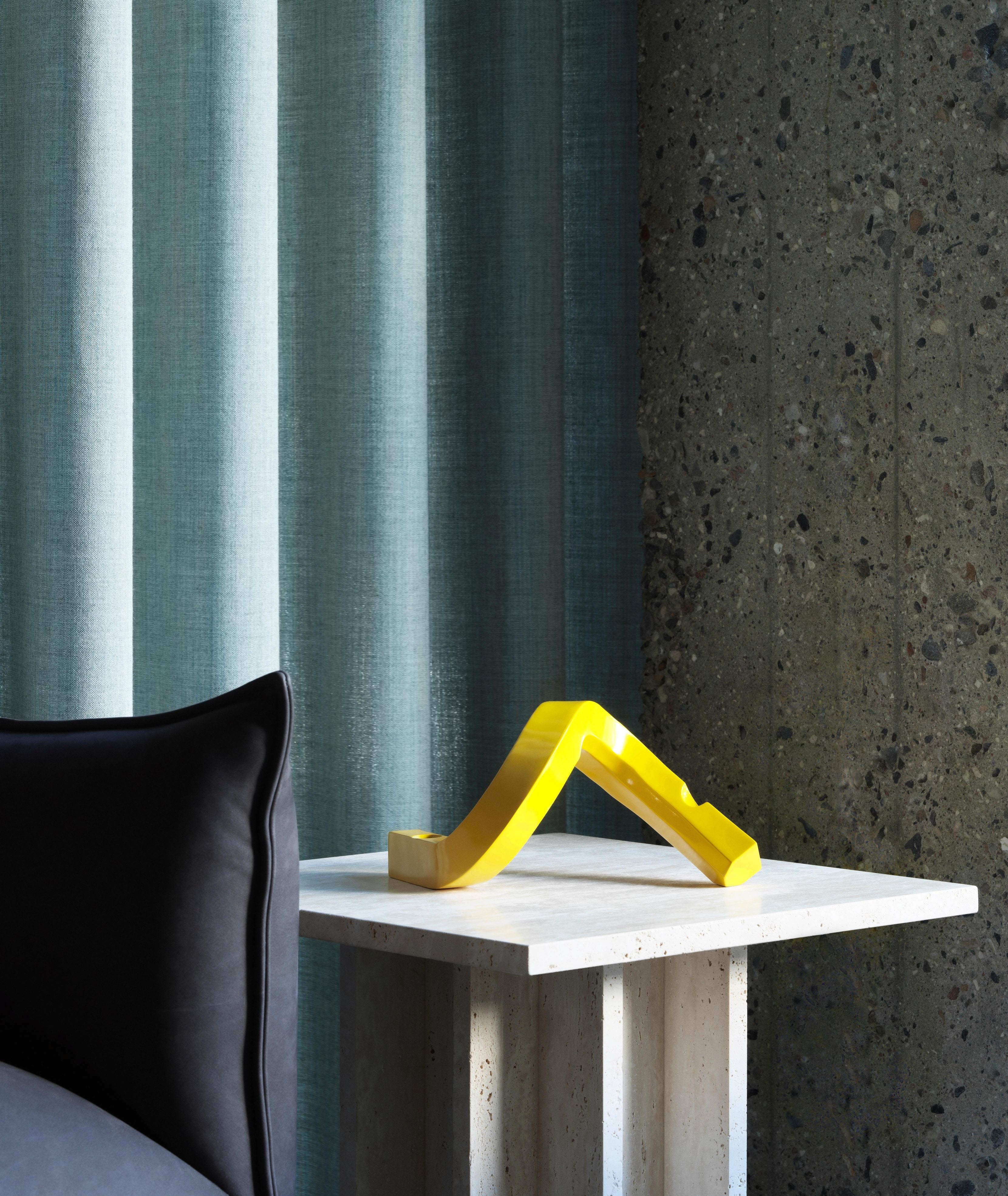 Świecznik CROOKED TWO żółty