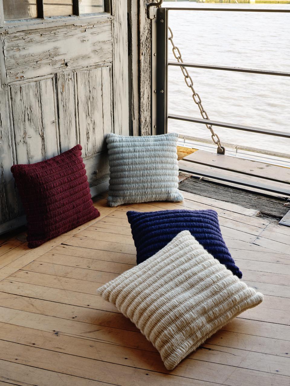 RIDGE Cushion Navy Blue