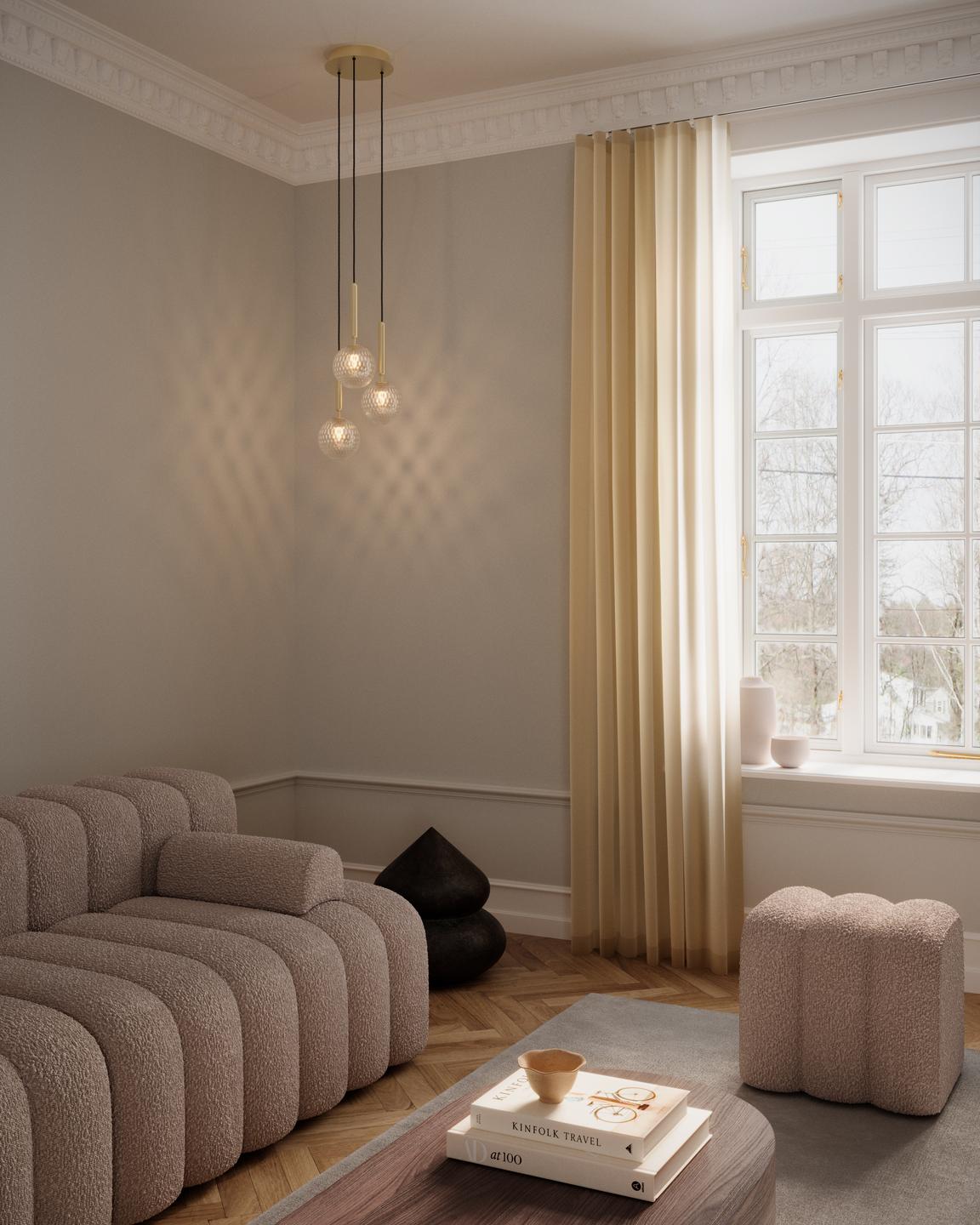 Lampa wisząca MIIRA 3 mosiężny z transparentnym szkłem – styl minimalistyczny