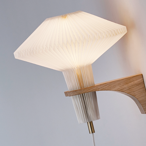 Wall Lamp MODEL 204 MUSHROOM white with dark oak base