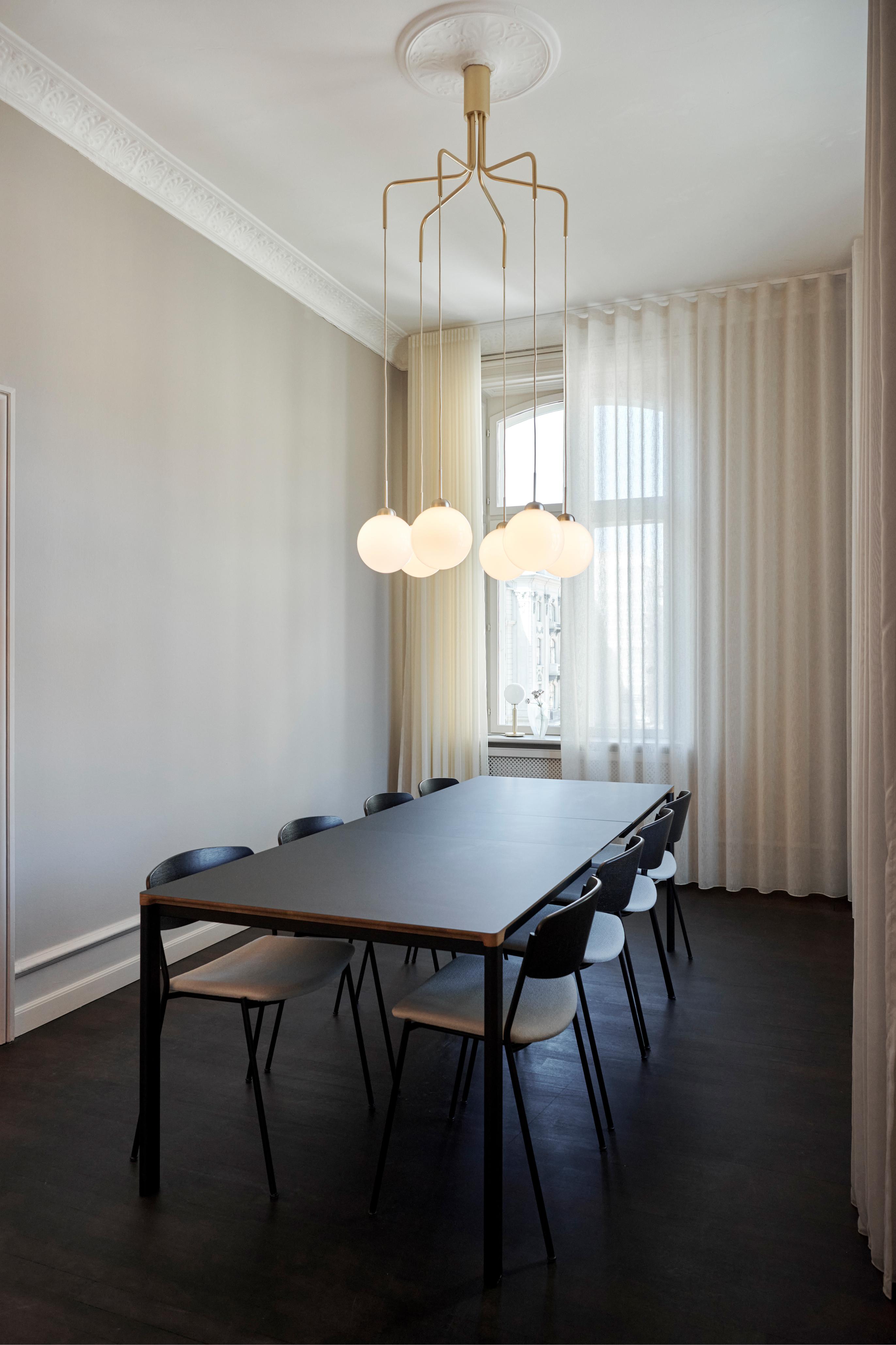 APIALES CLUSTER 6 Pendant Lamp in Brass with Opal Glass