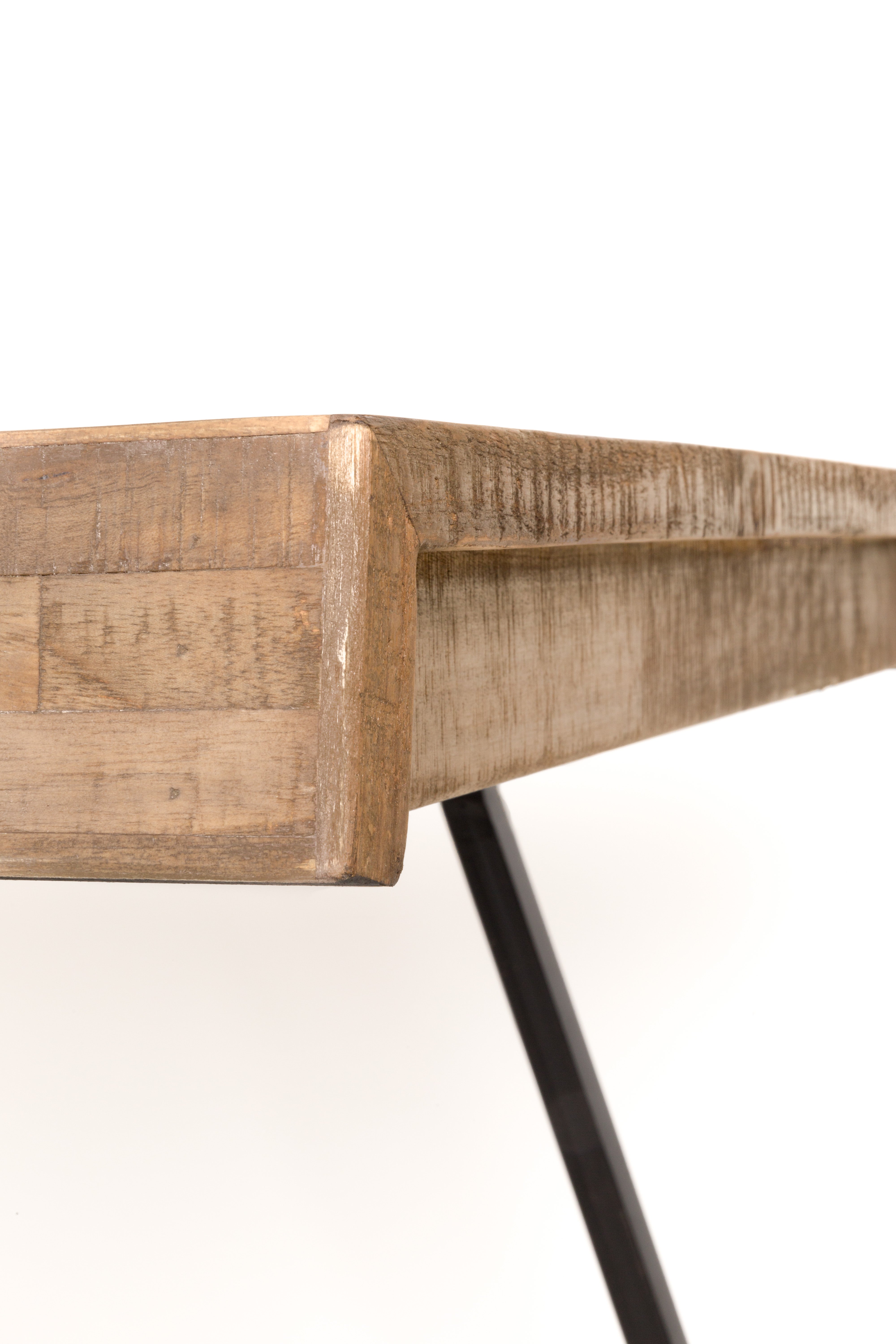 Stůl SURI z teakového dřeva