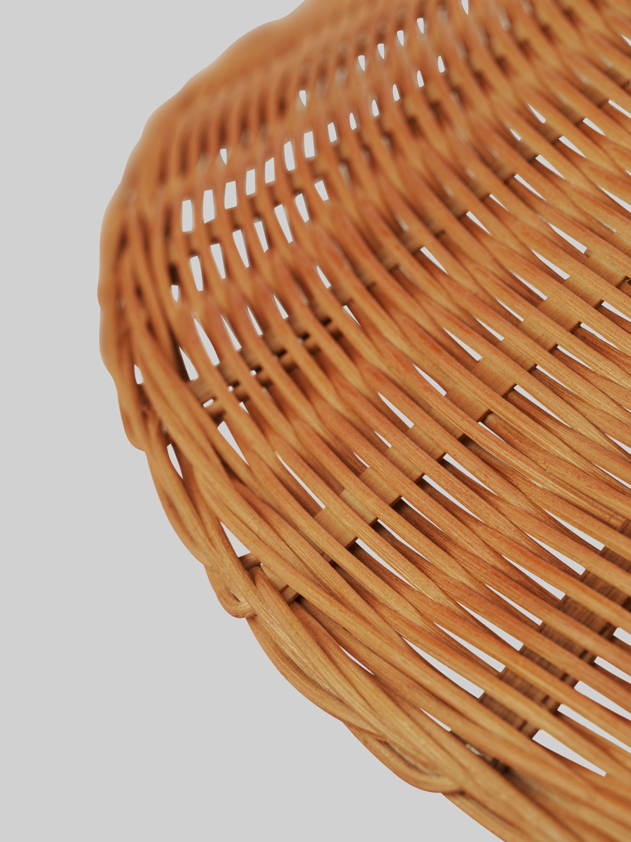 Stojací lampa 9602 mosaz s ratanovým stínidlem