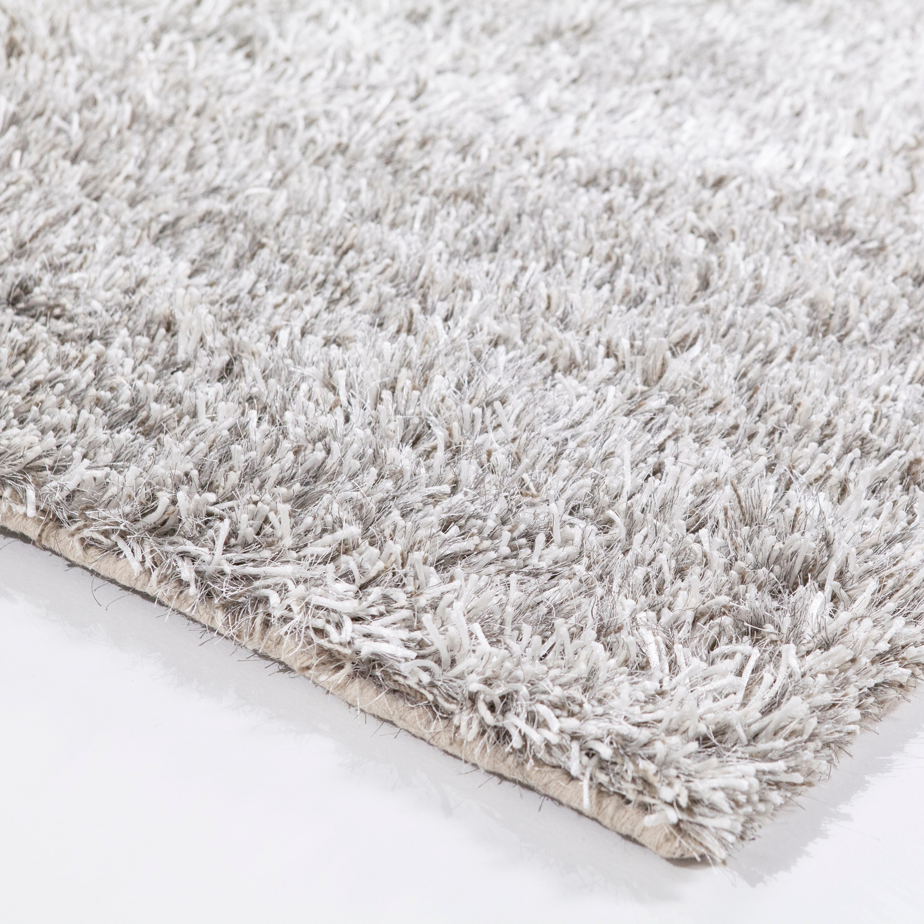 DOLCE gray rug with long pile