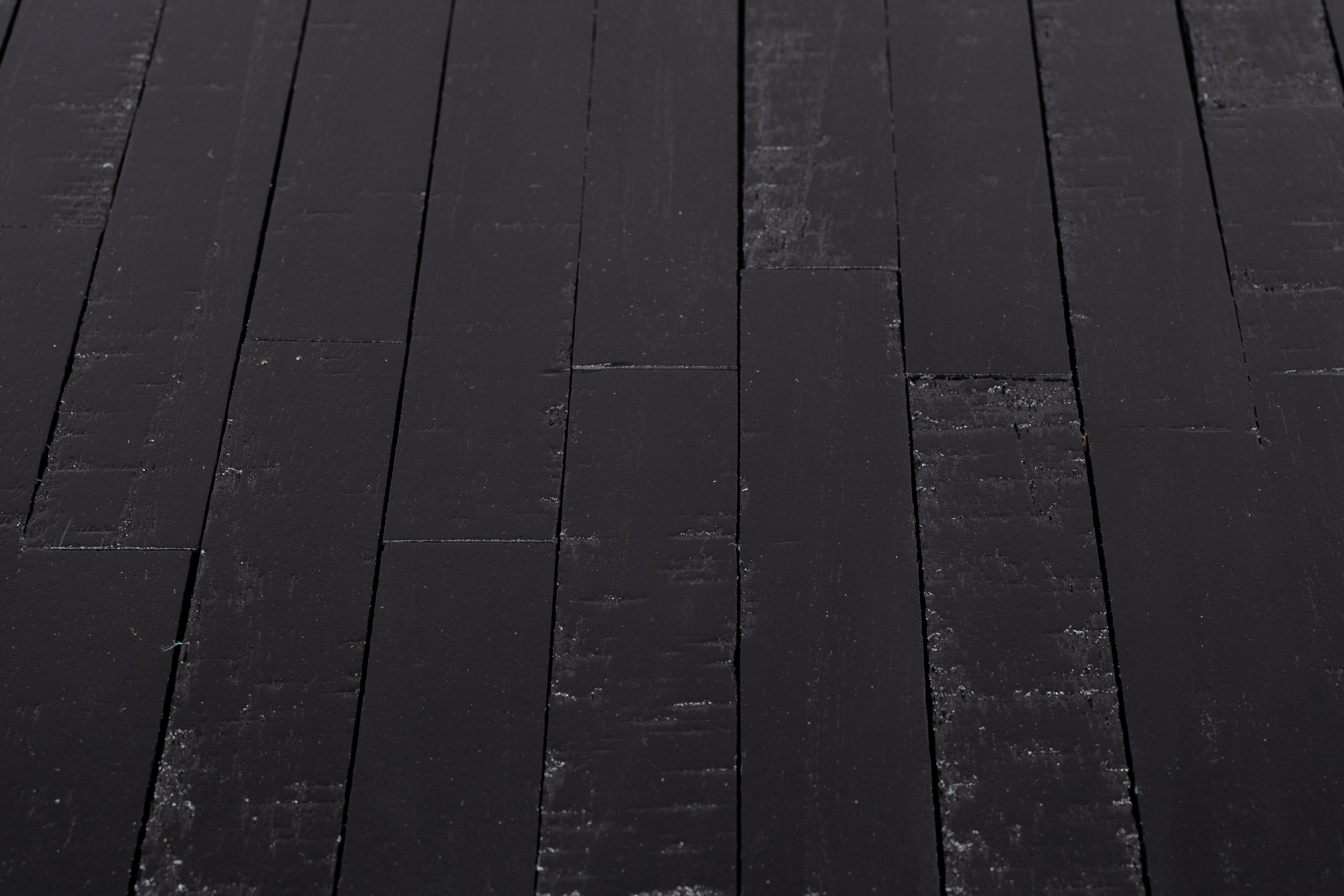 Konferenční stolek SURI černé teakové dřevo