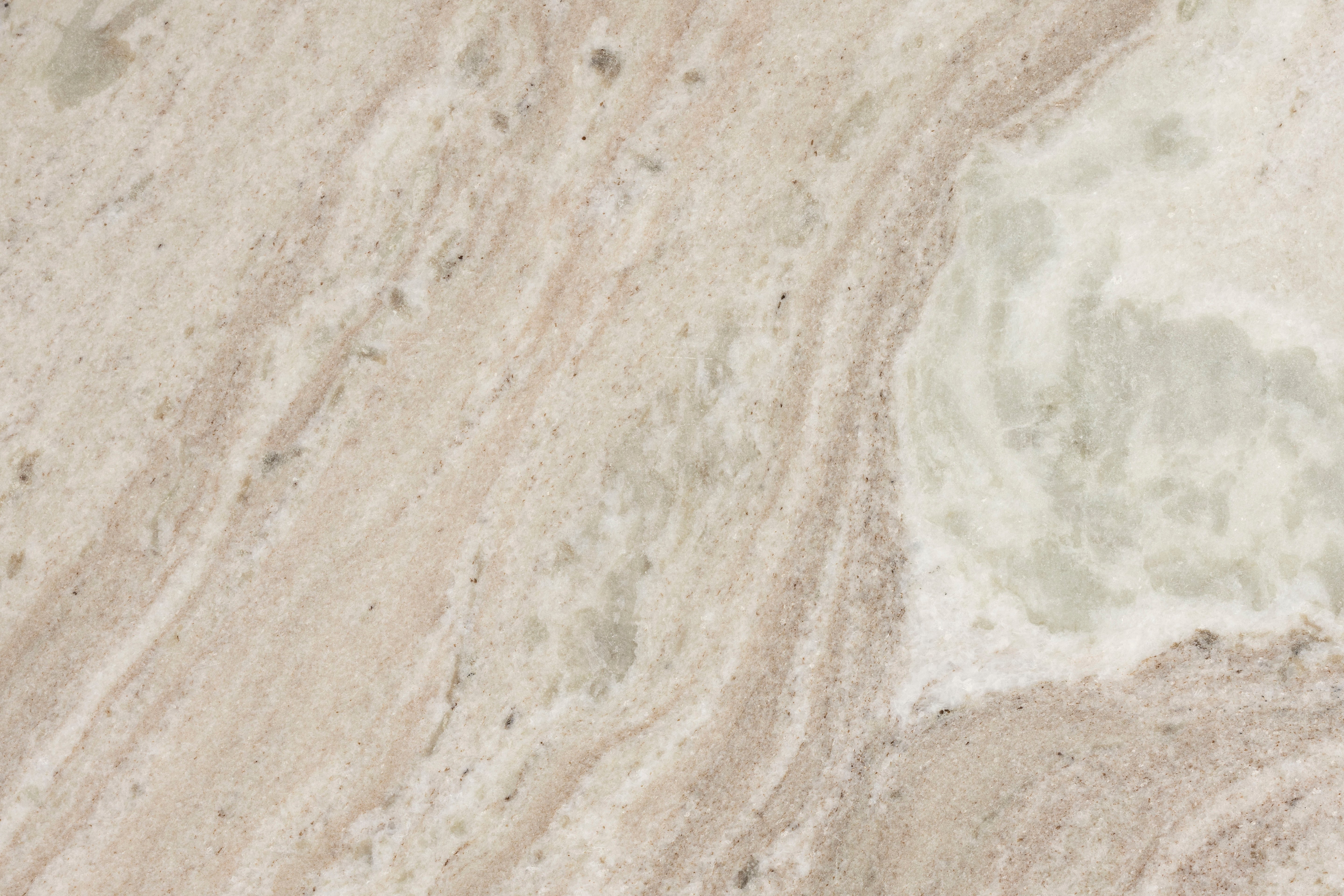 Kulatý konferenční stolek KOUK z mangového dřeva