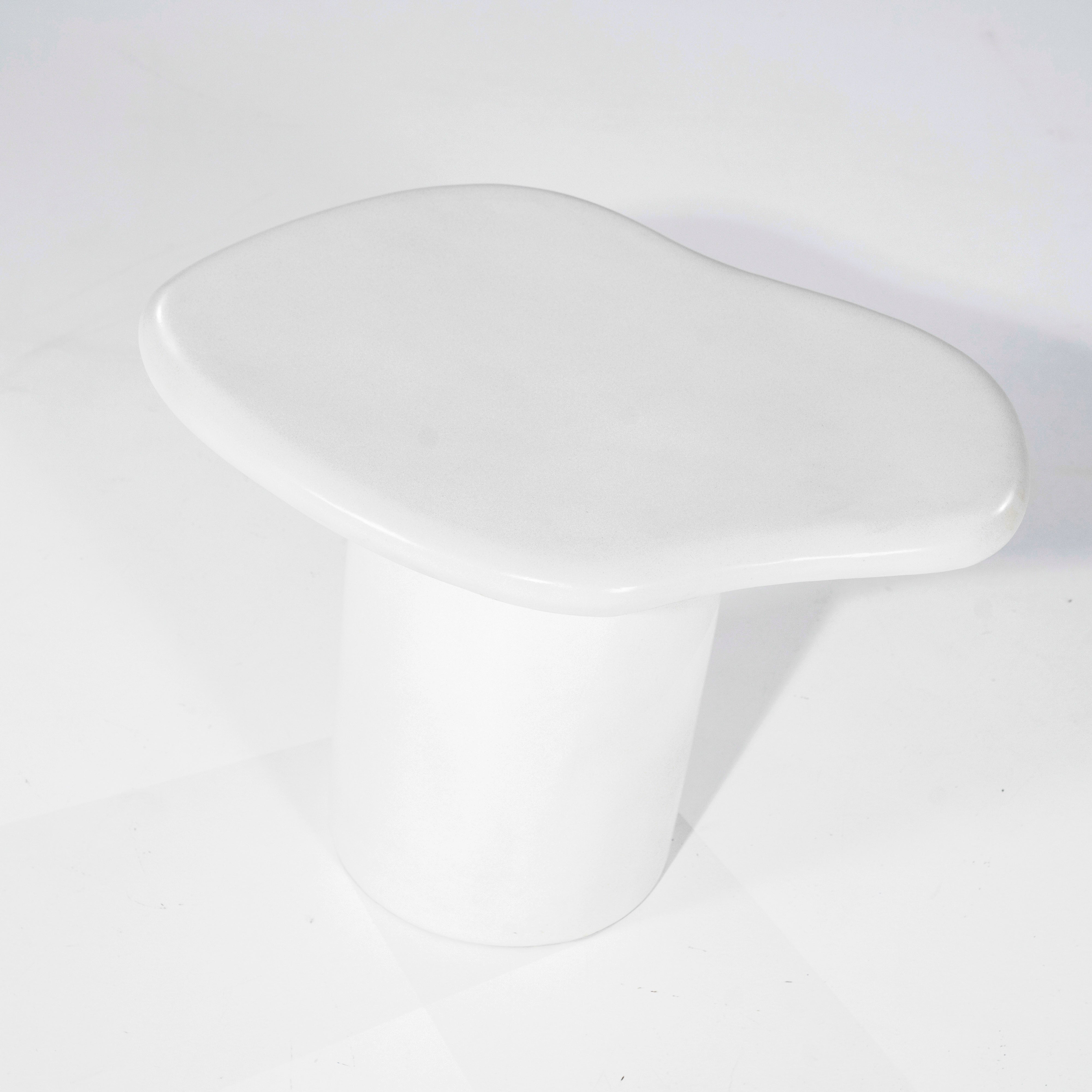 Bokový stolek SEKI bílý