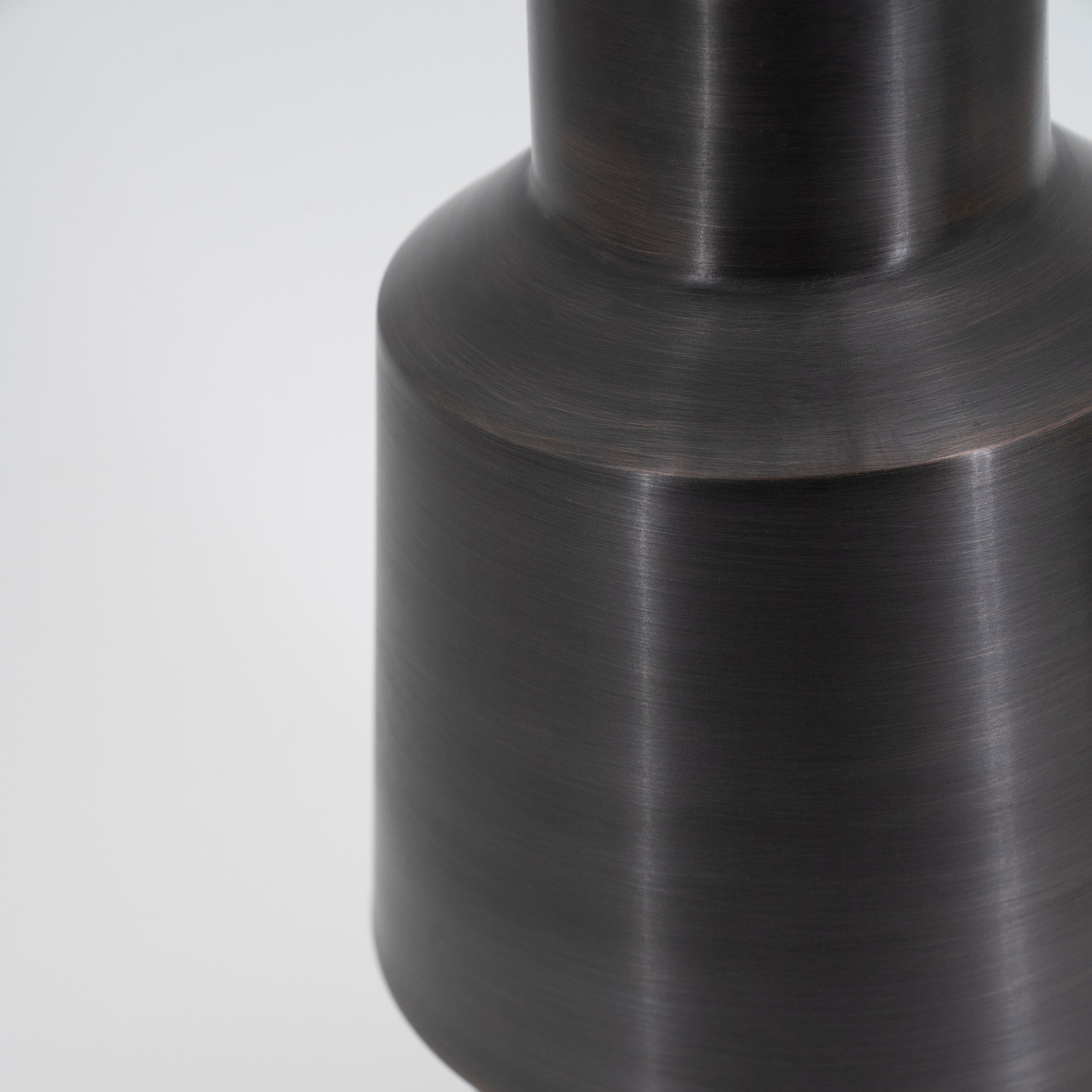 Stojací lampa DAWN světle béžová s tmavě hnědou základnou