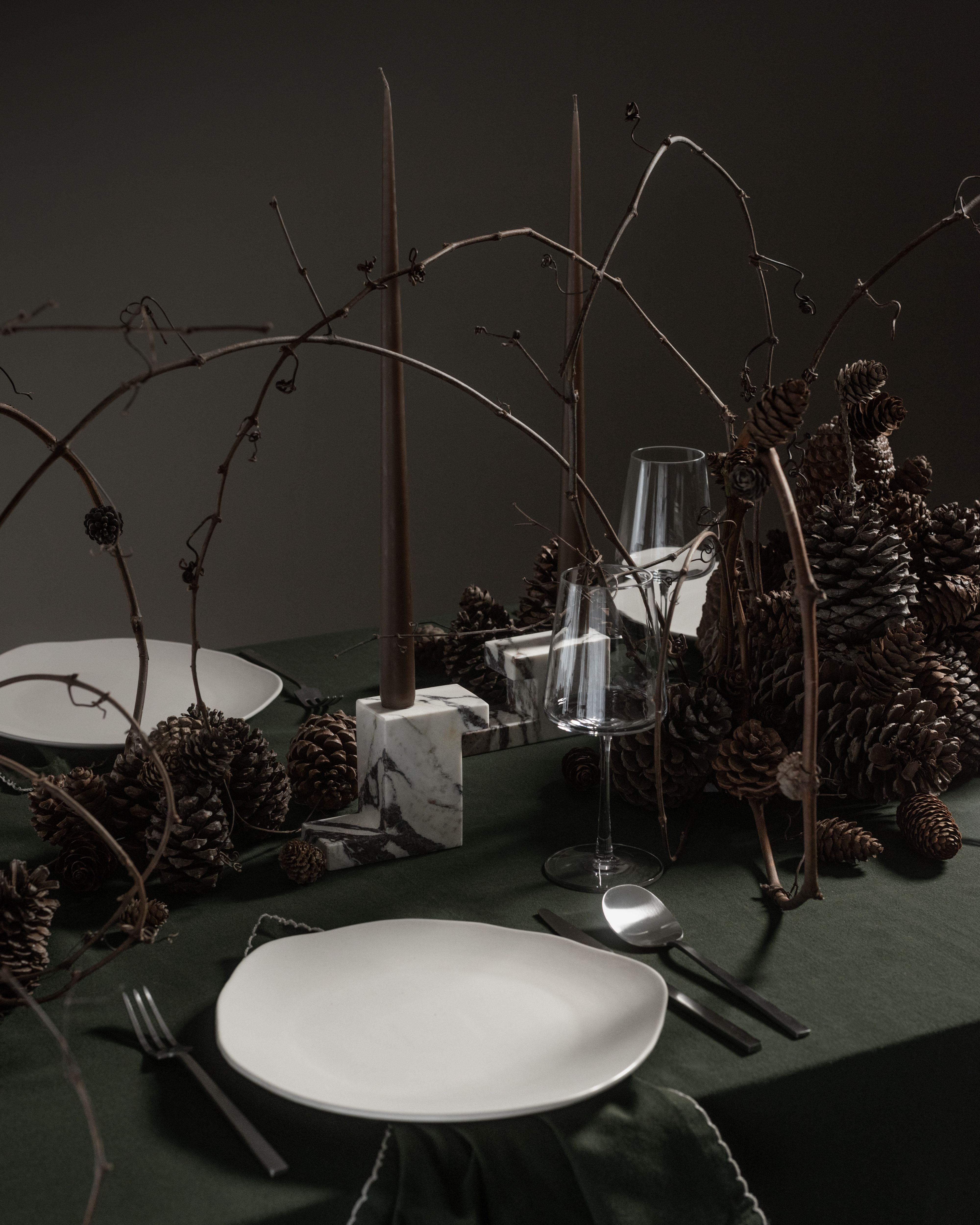 NATIVE Plate Set White Stoneware