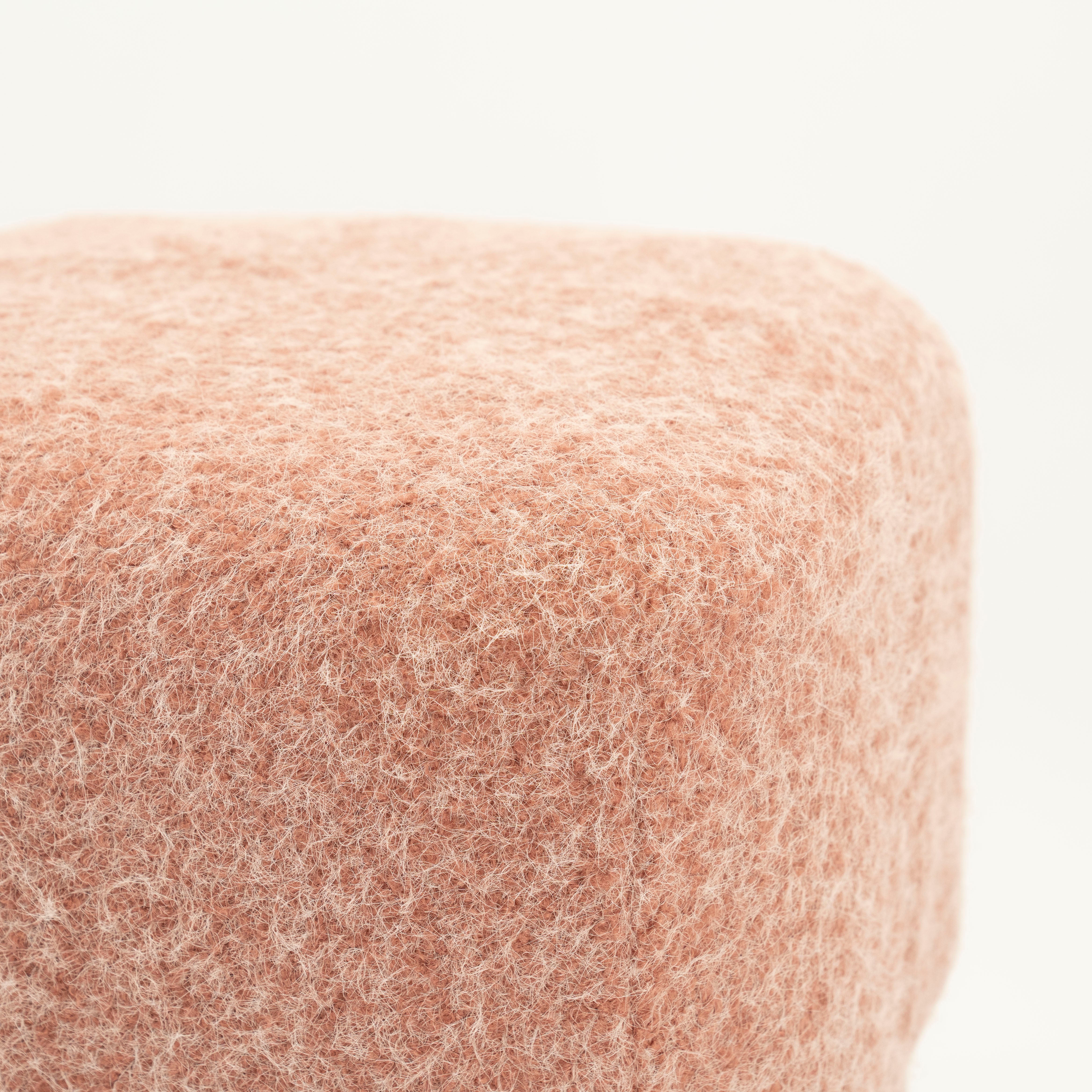 KELSO Pink Pouf