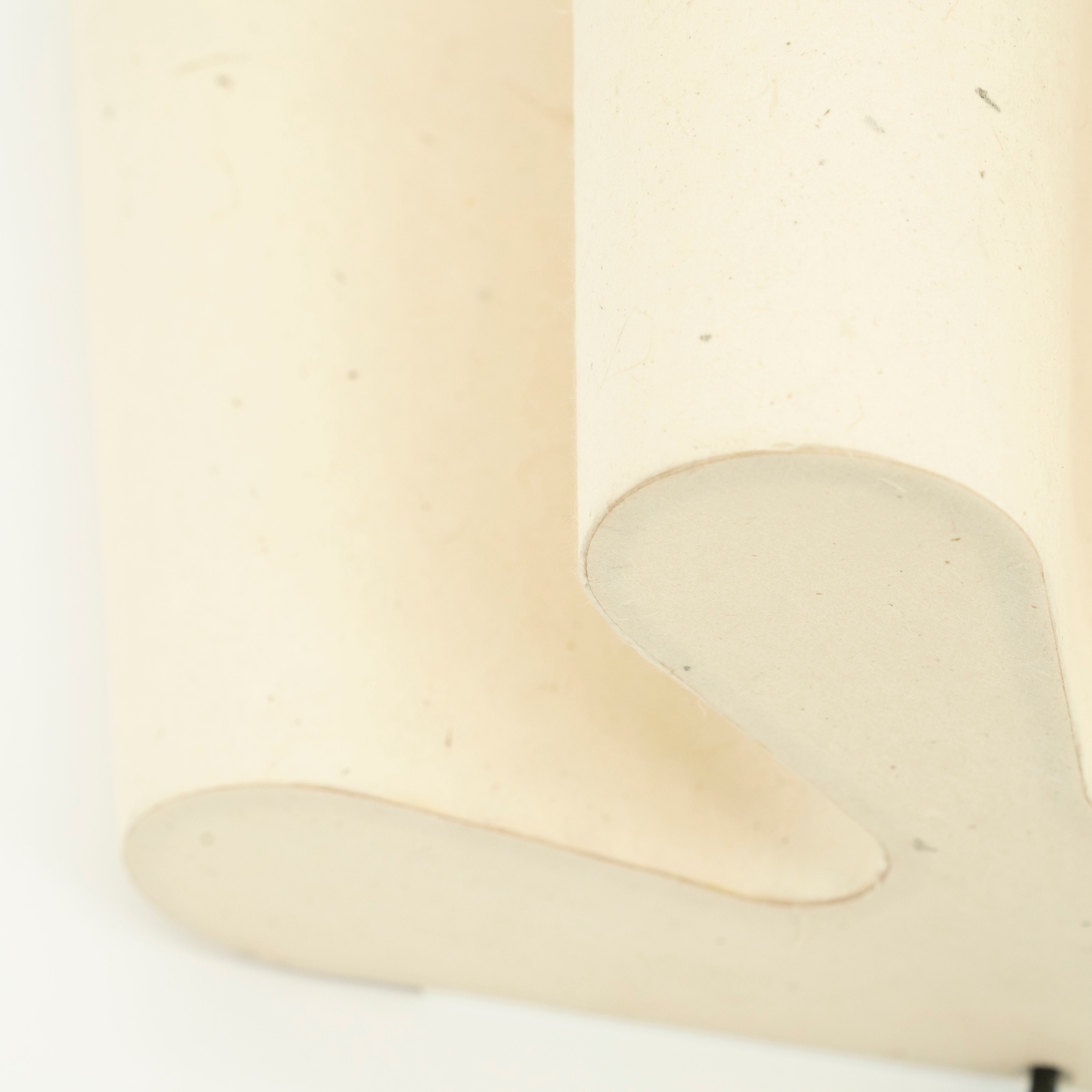 MEANDER beige wall lamp