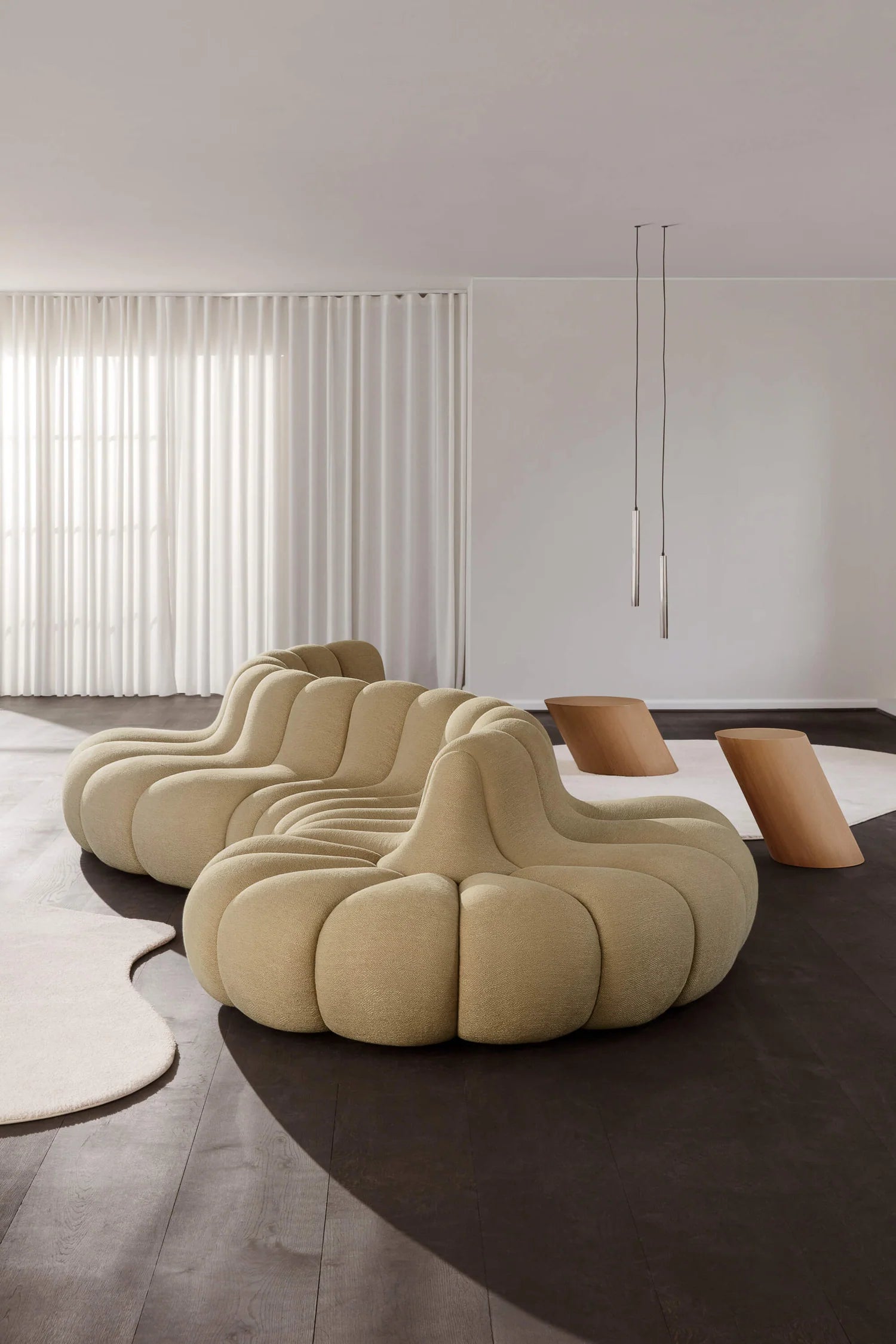 Stolik boczny TILT piaskowy