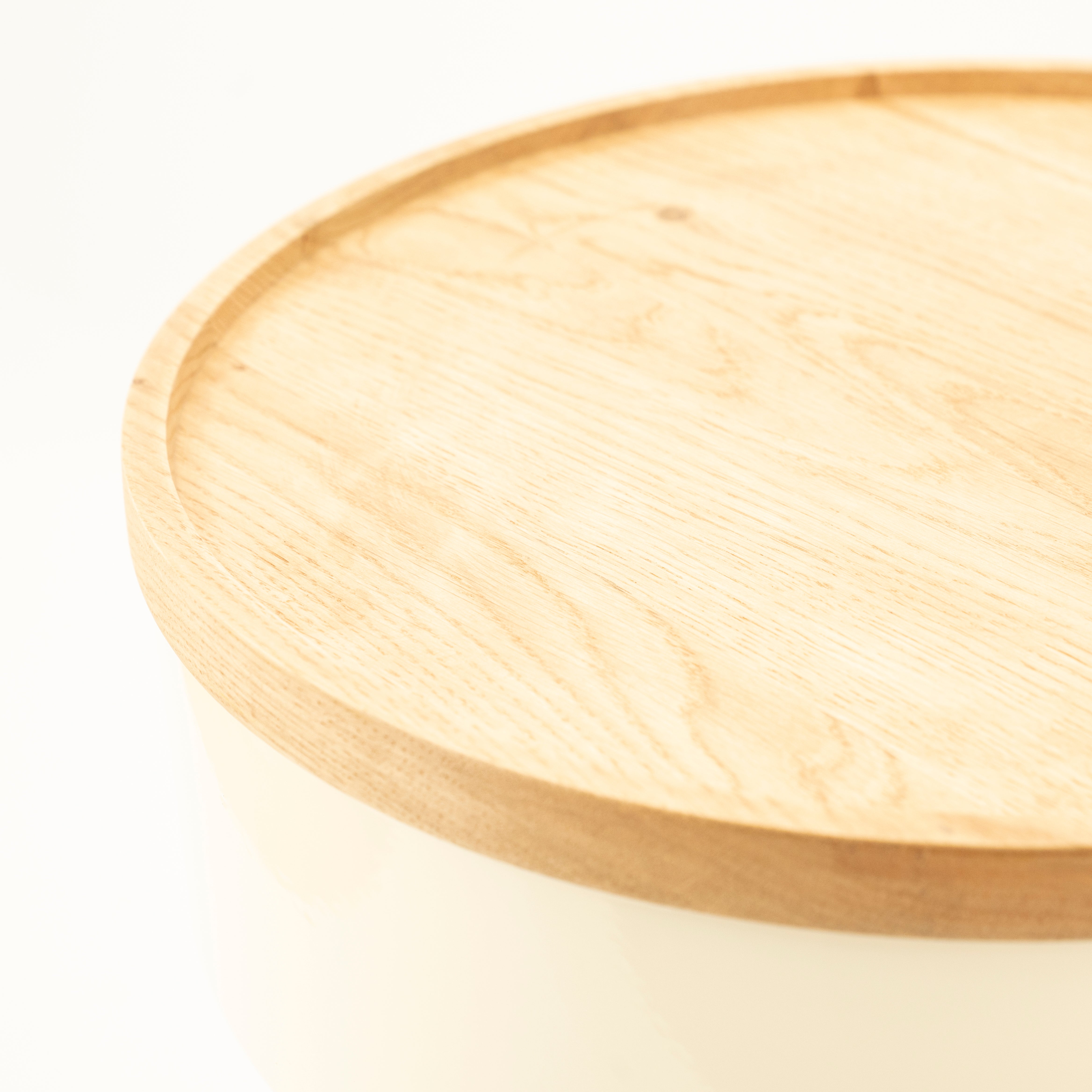 Kremový boční stolek TONDO