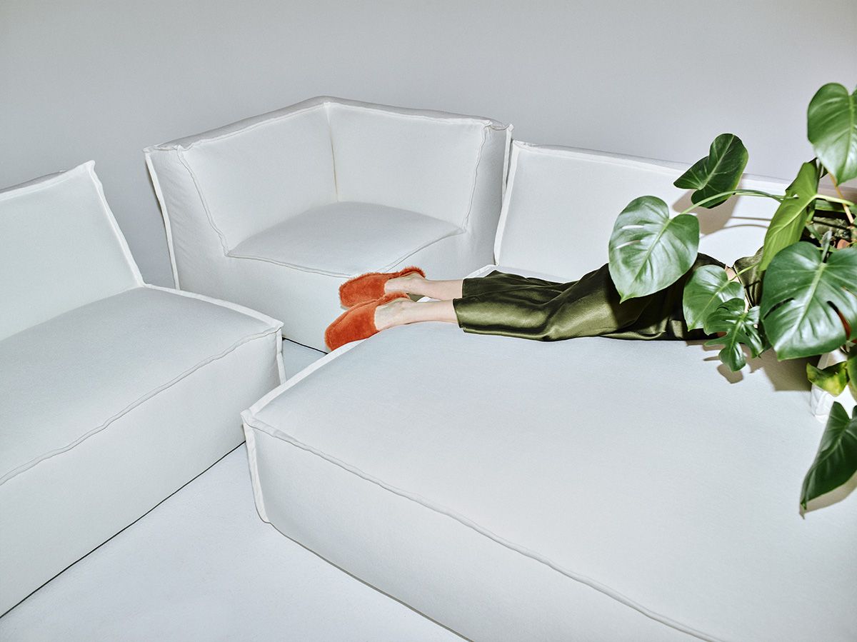 4-Person Modular Sofa with Ottoman DRIFTER Upholstered