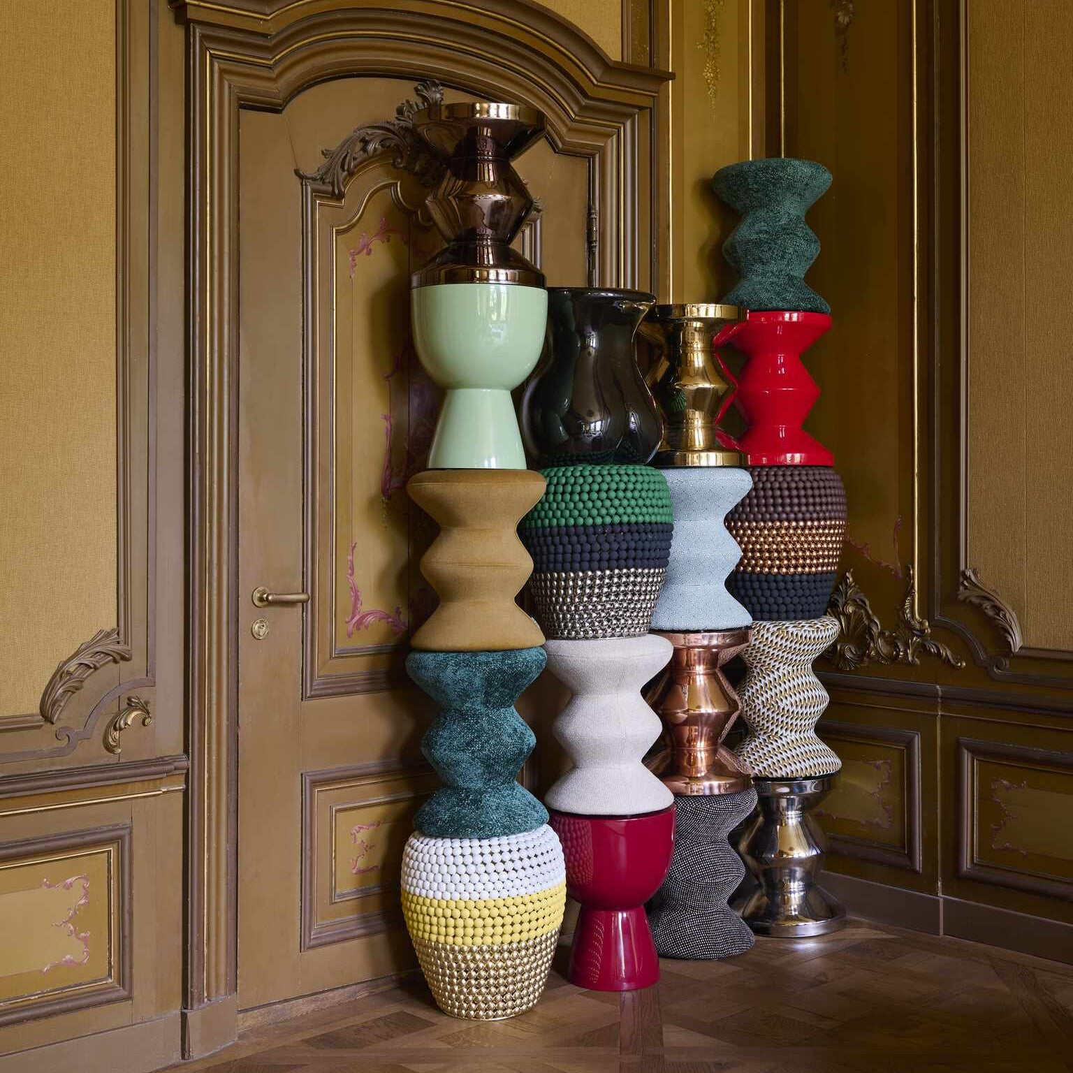 Stolek ZIG ZAG METAL měděný