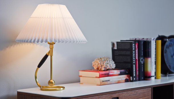 Lamp MODEL 306 white with a brass base