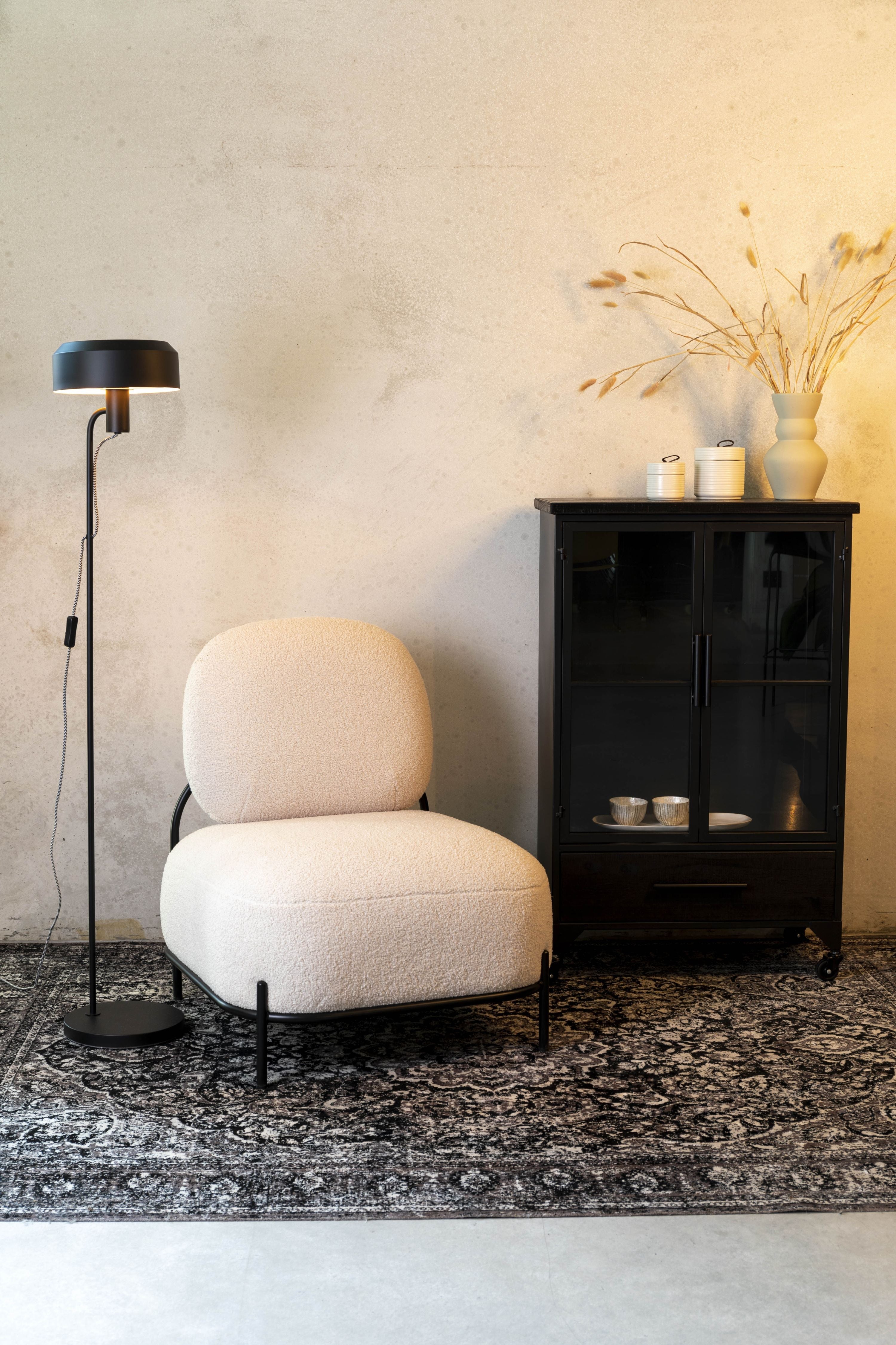 Křeslo POLLY zlomená bílá