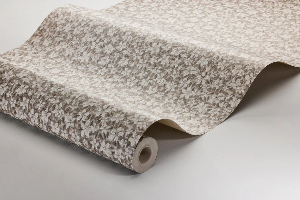 Tapeta s rostlinným motivem květin SKOGSBLOMST hnědá s bílou