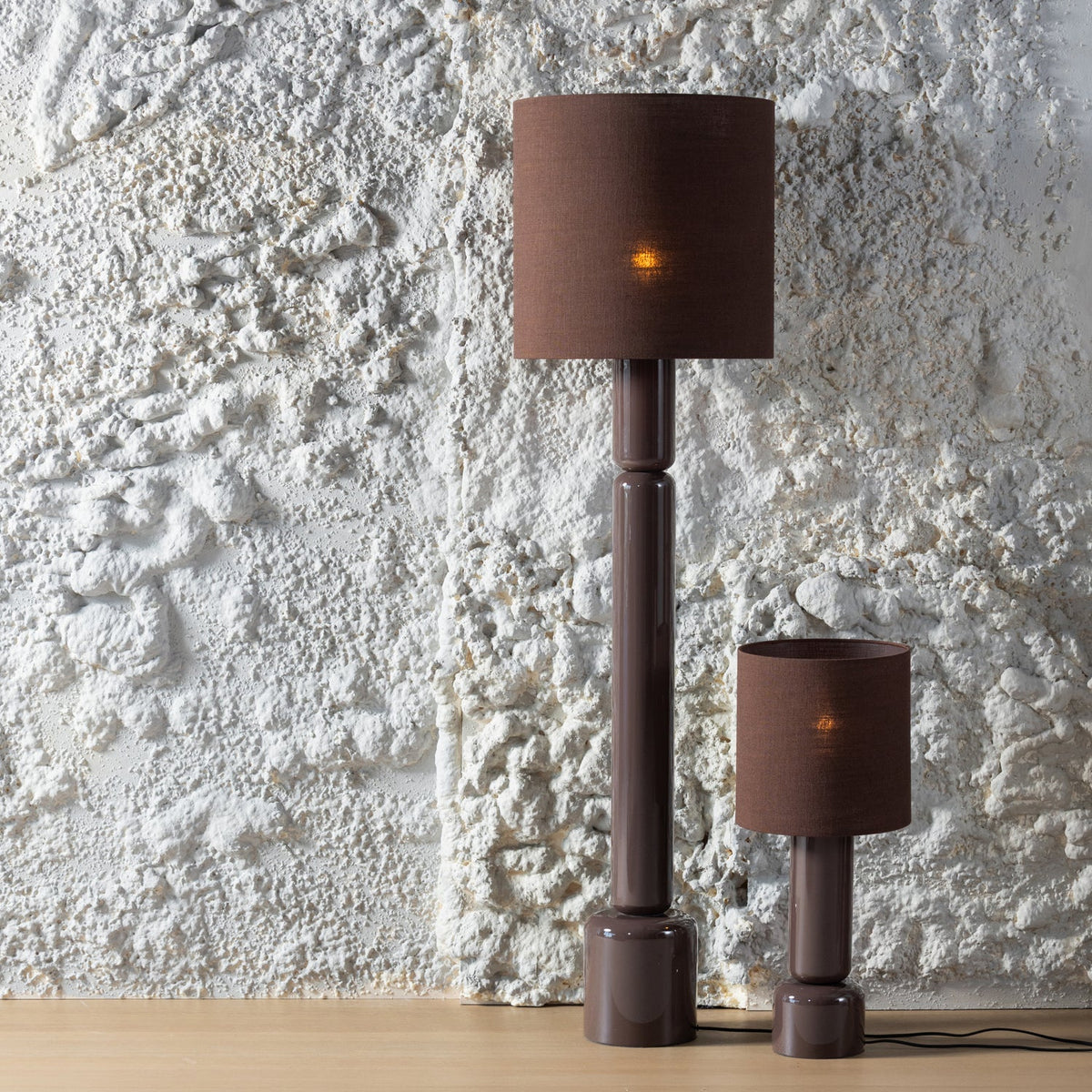 Lampa ZIVIAN wysoka ciemnobrązowy – ujęcie 2
