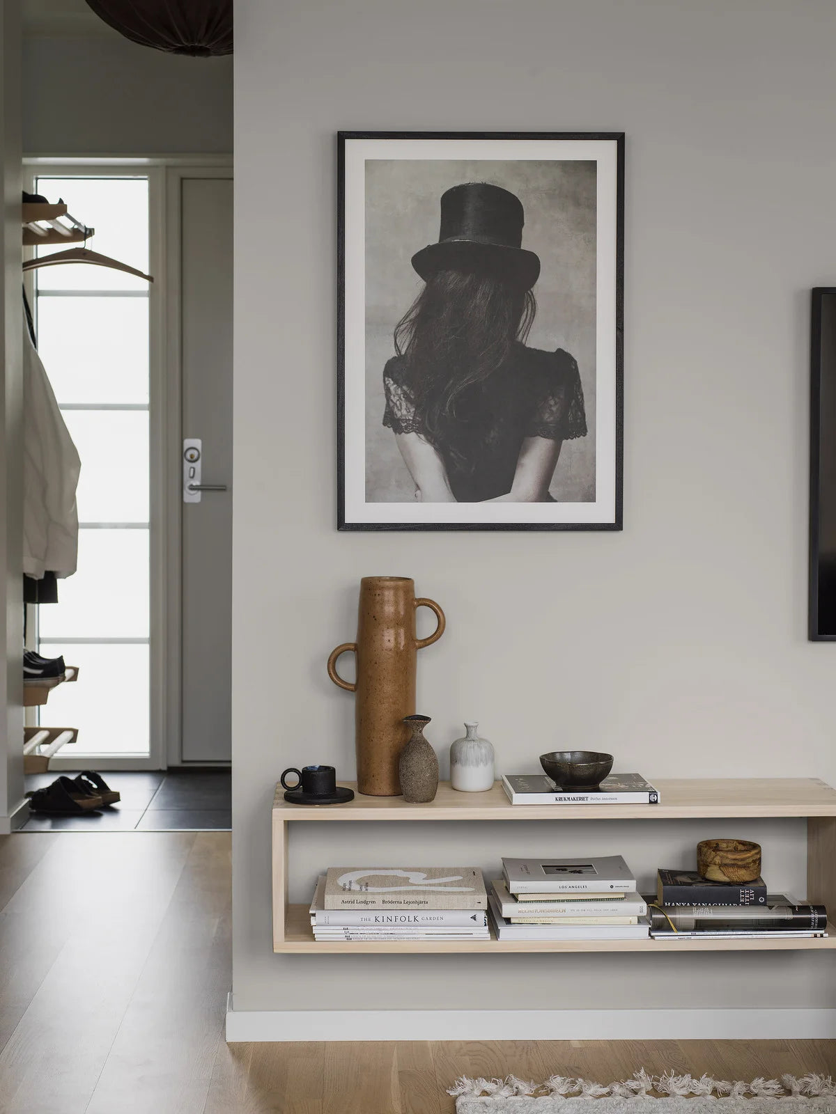 Tapeta z papírového flizelínu jednobarevná TOM šedá