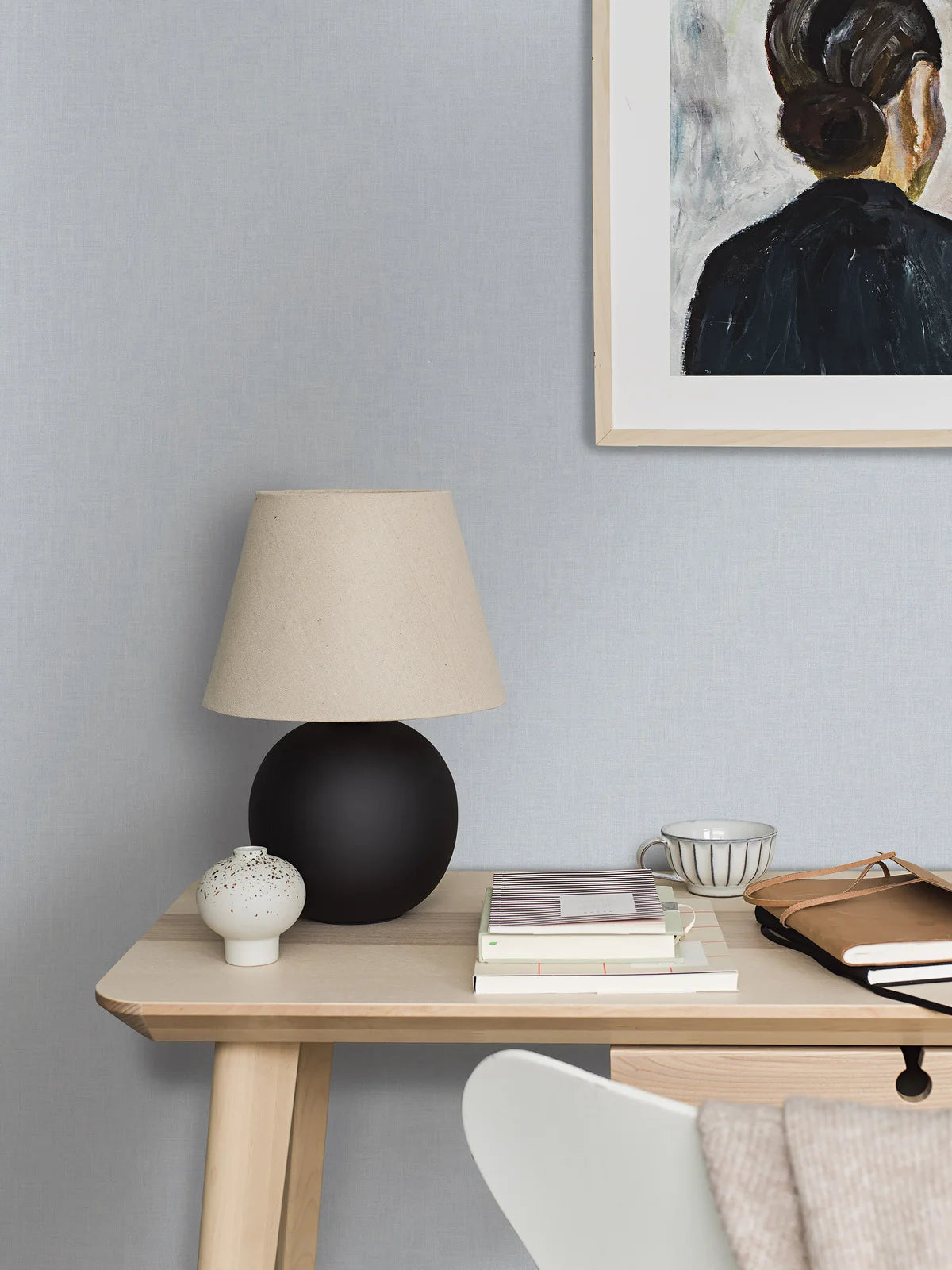 Tapeta z papíru na flizelínu strukturovaná VEGA jasně modrá