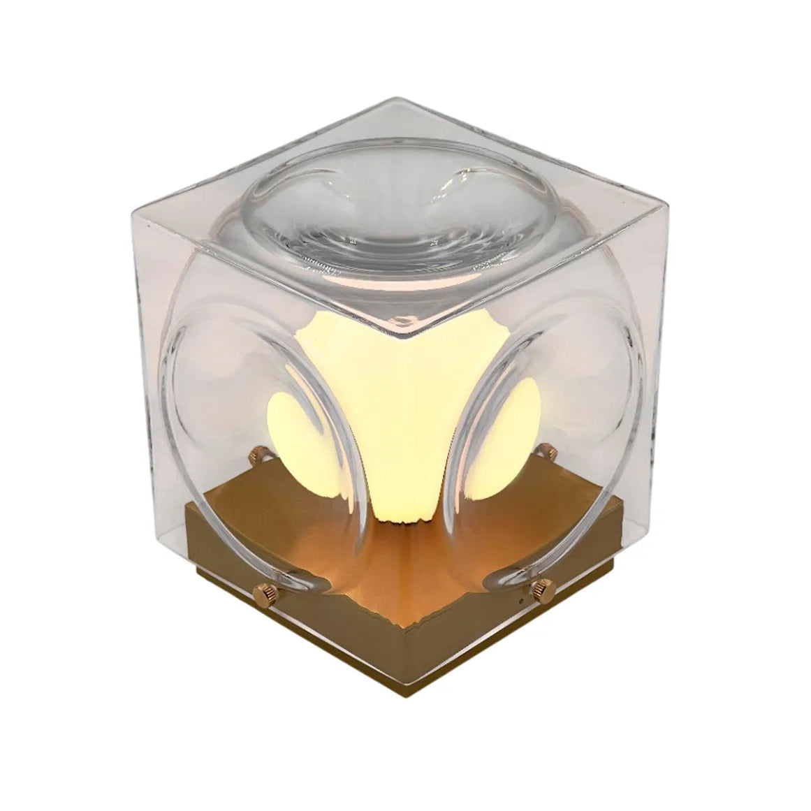 Přenosná lampa CHANT se skleněným stínidlem a zlatým podstavcem.