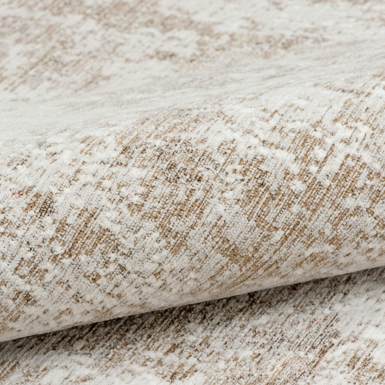 DECO RUGS Beige Carpet with White