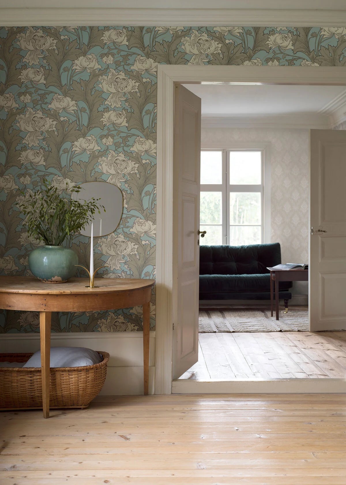 Non-woven paper wallpaper with a plant pattern SIRI cream with turquoise