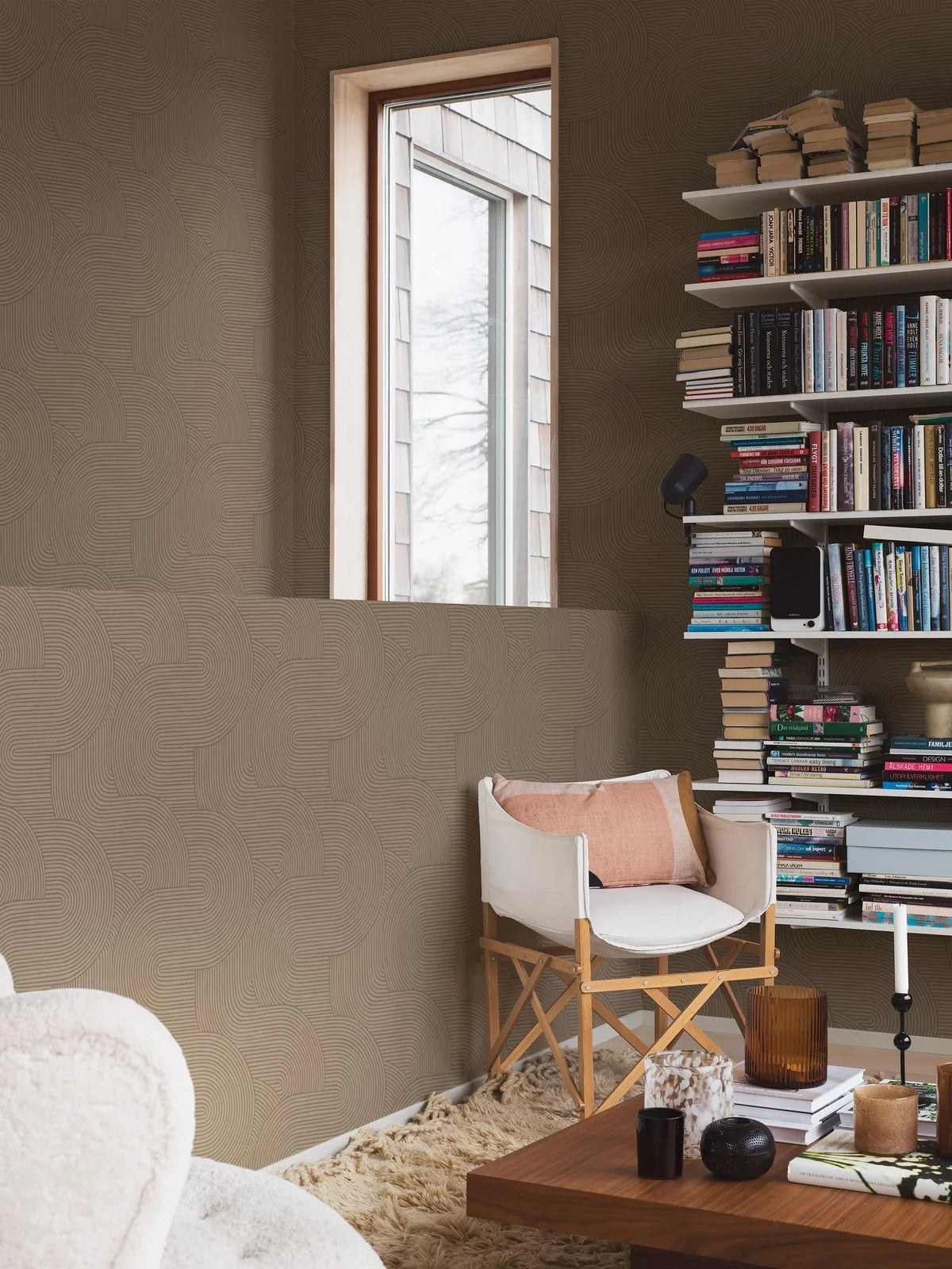 Tapeta flizelinowa papierowa z geometrycznym wzorem ZEN brązowy