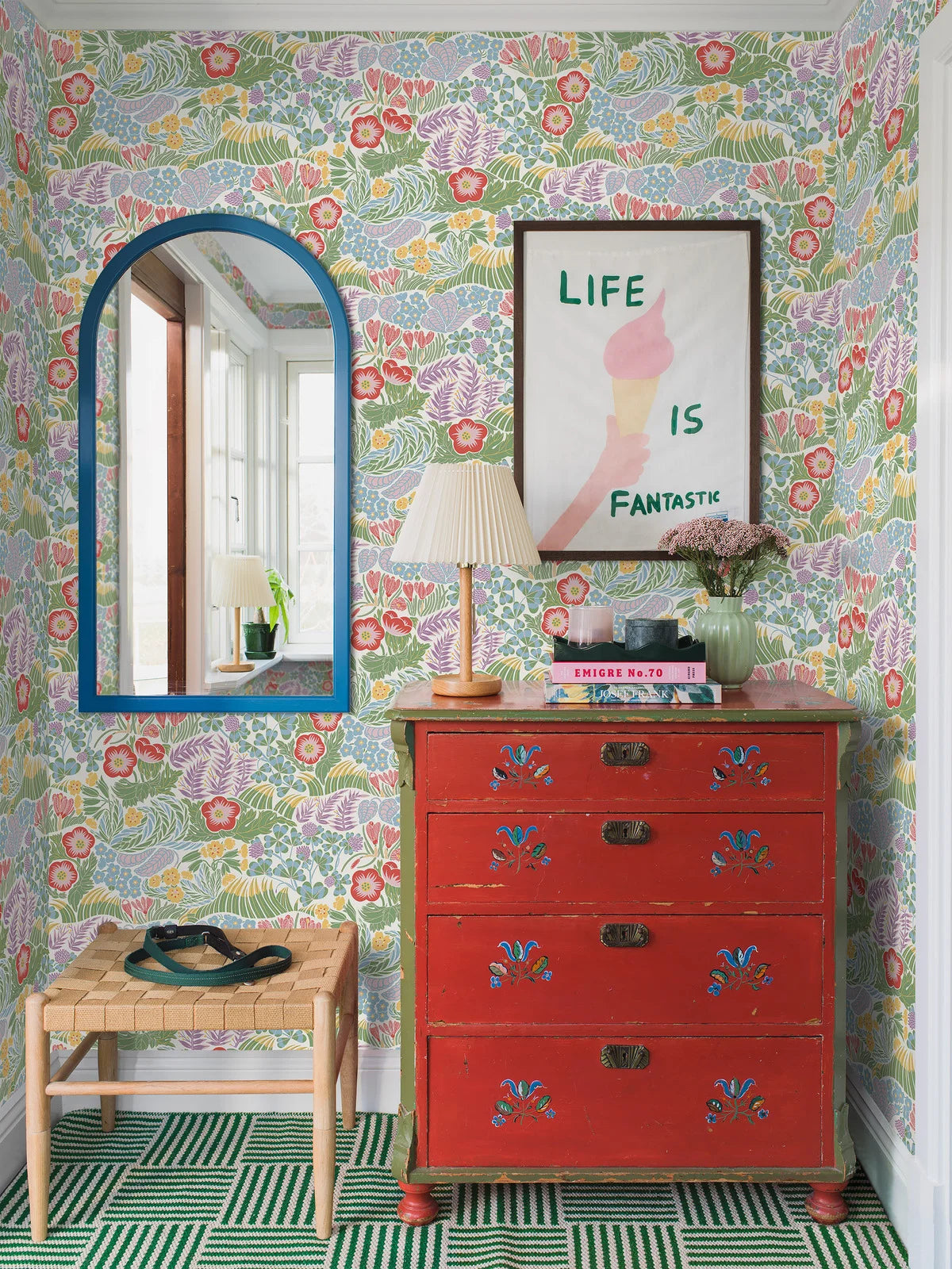 Tapeta s rostlinným motivem květin RABATT modrá se zelenou