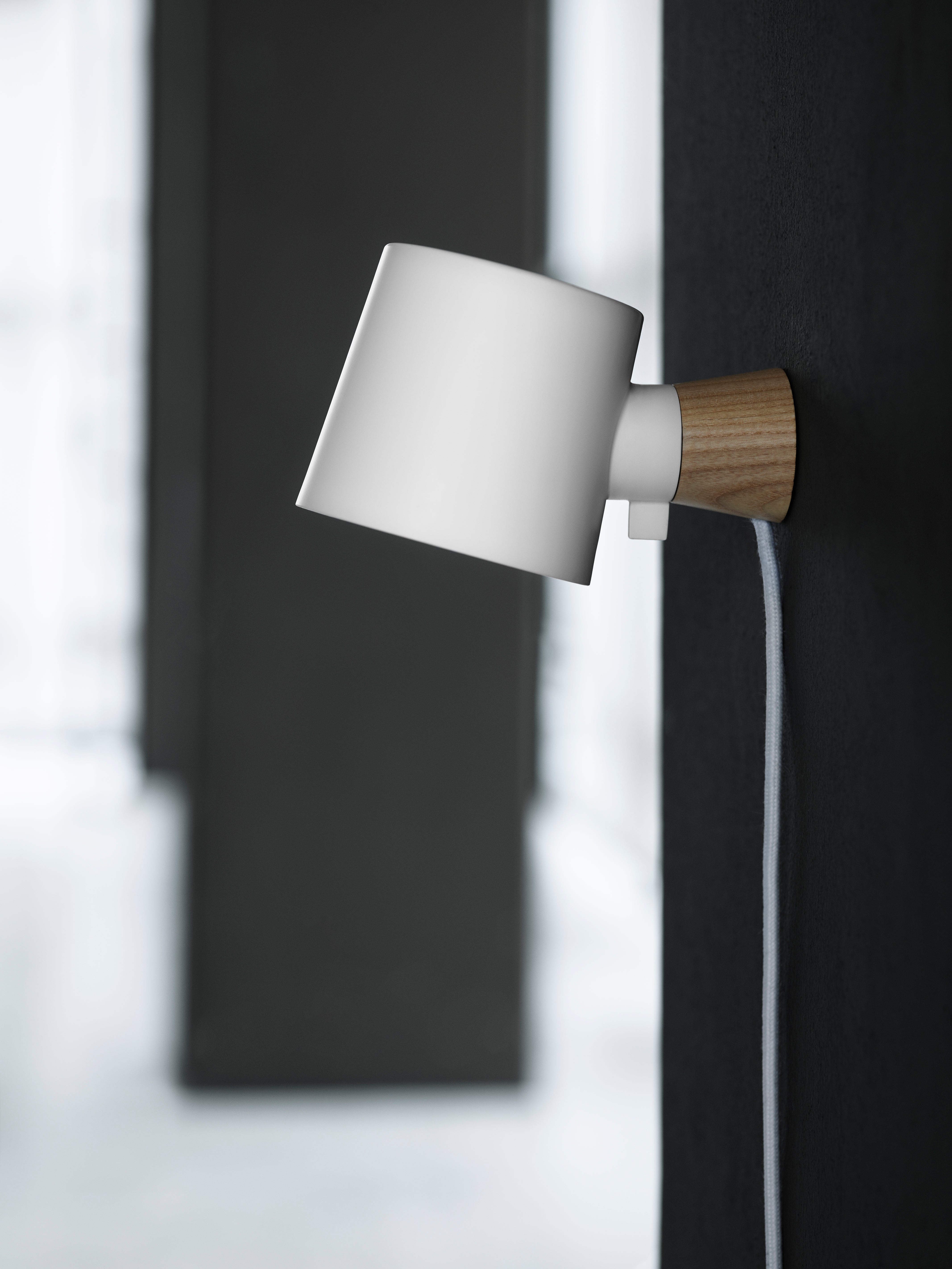 RISE wall lamp white