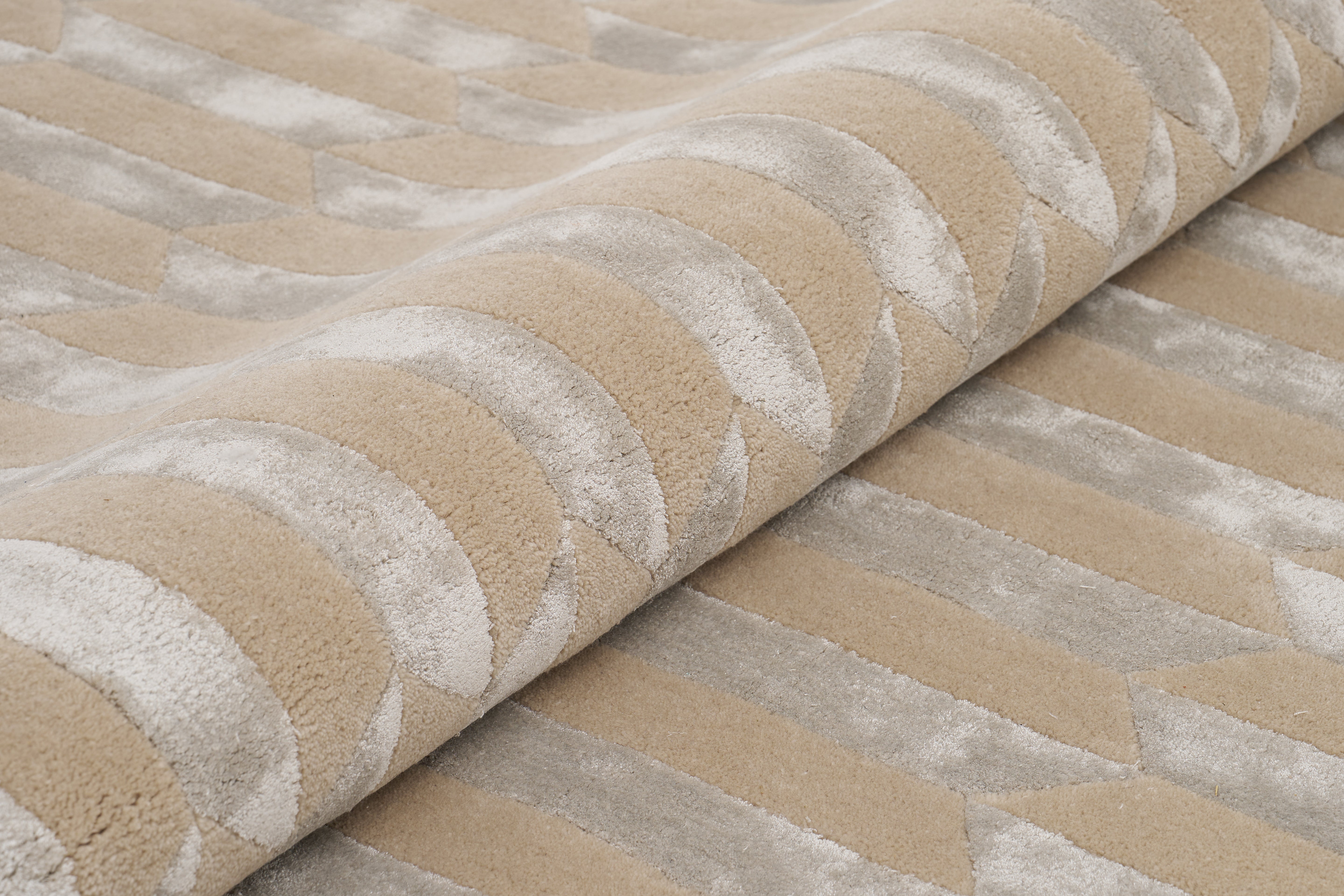 Koberec NOBLE šedý s béžovou